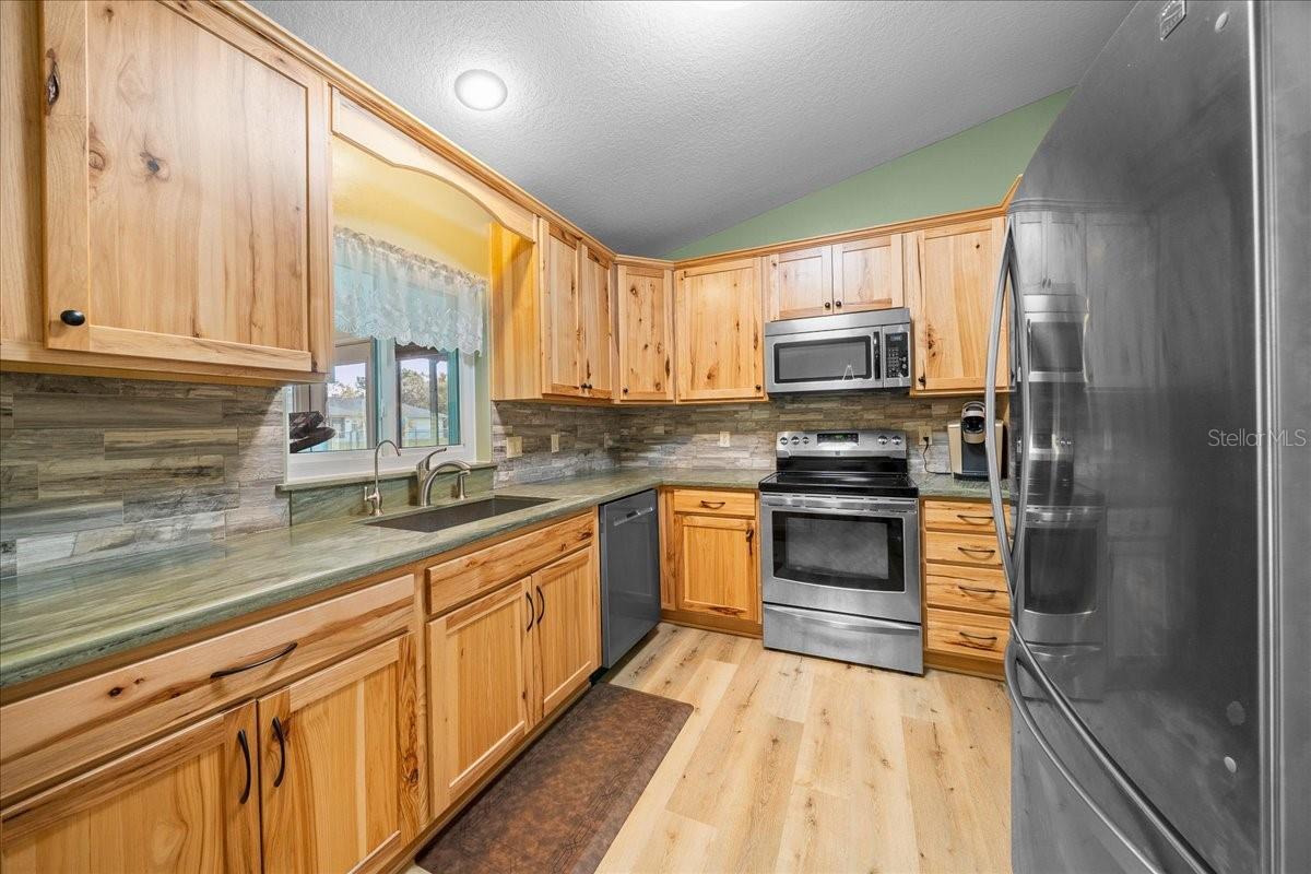 Image 47 of 62 For 4972 31st Street