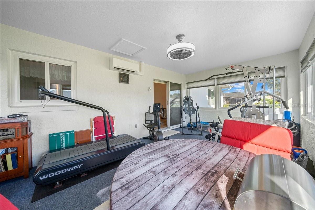 Image 54 of 62 For 4972 31st Street