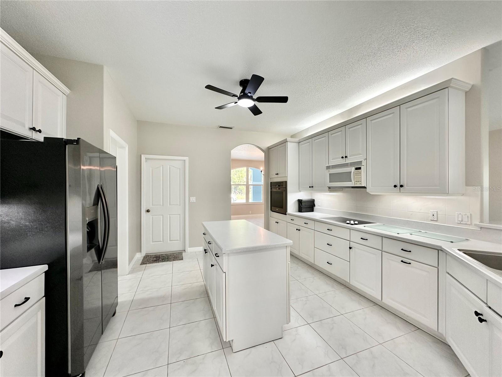 Image 10 of 42 For 16 Westbrook Lane