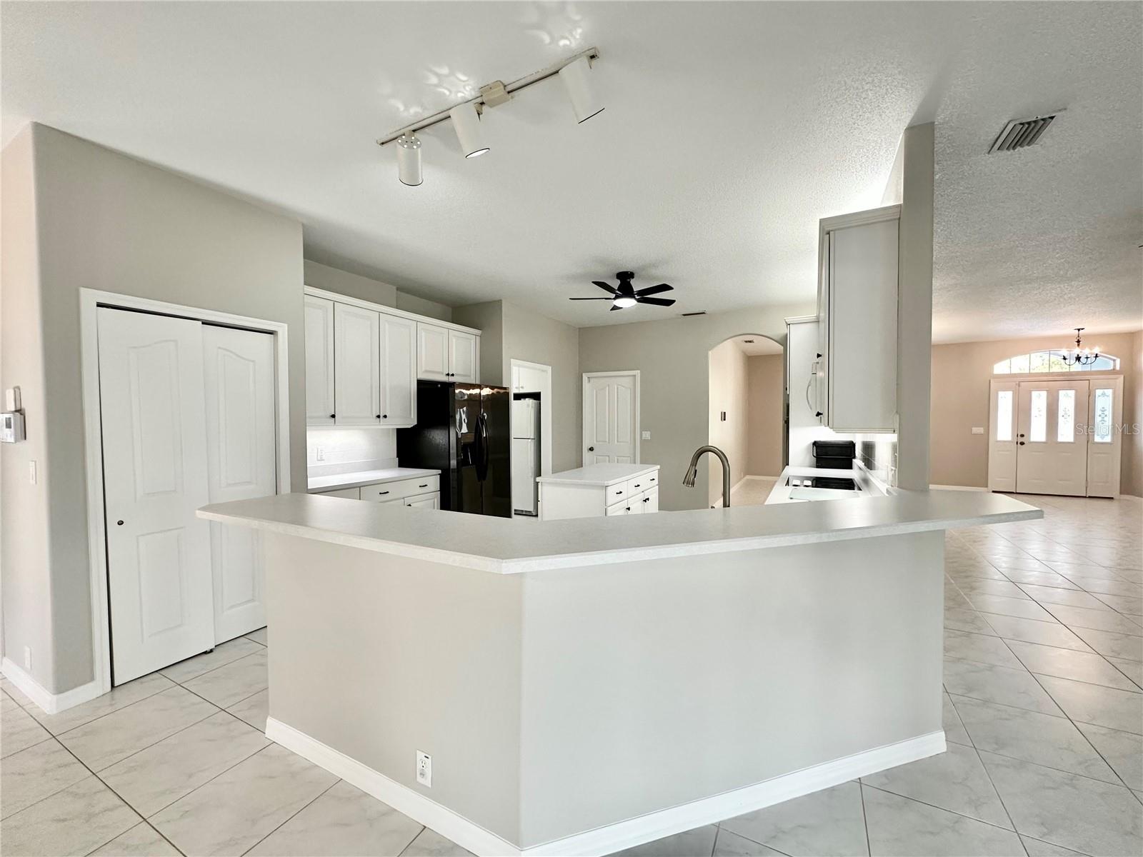 Image 15 of 42 For 16 Westbrook Lane