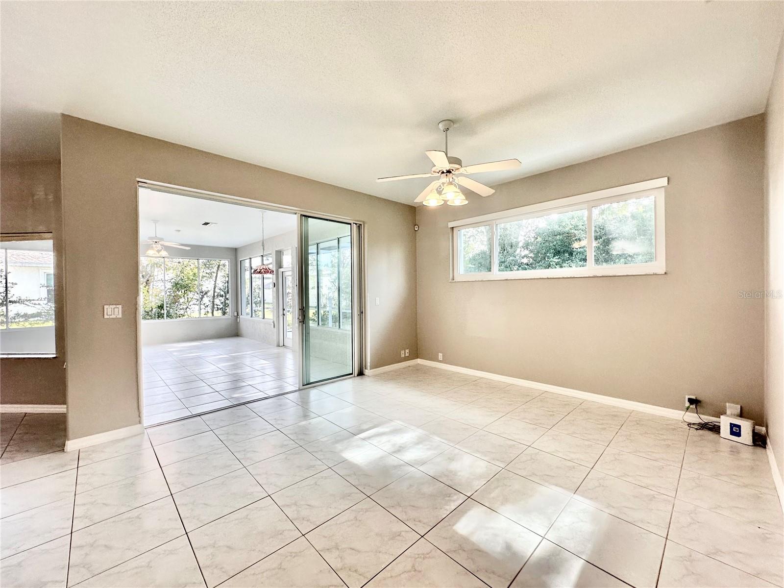 Image 17 of 42 For 16 Westbrook Lane