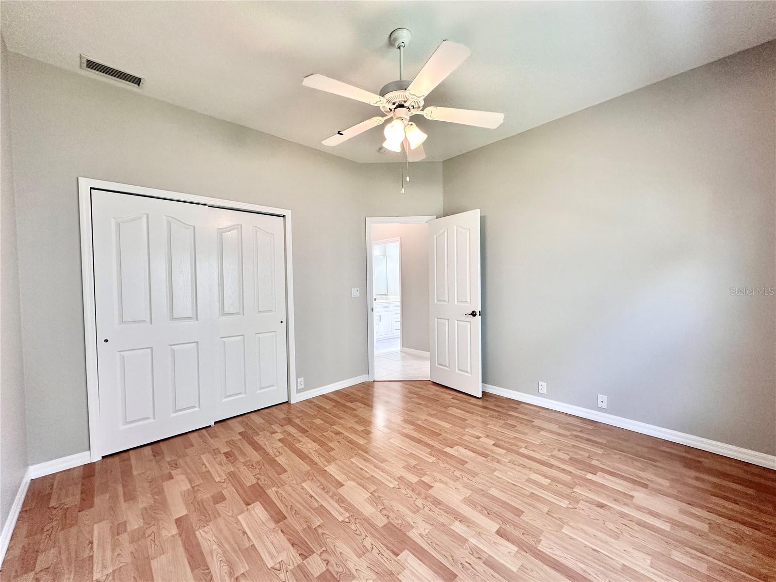 Image 26 of 42 For 16 Westbrook Lane