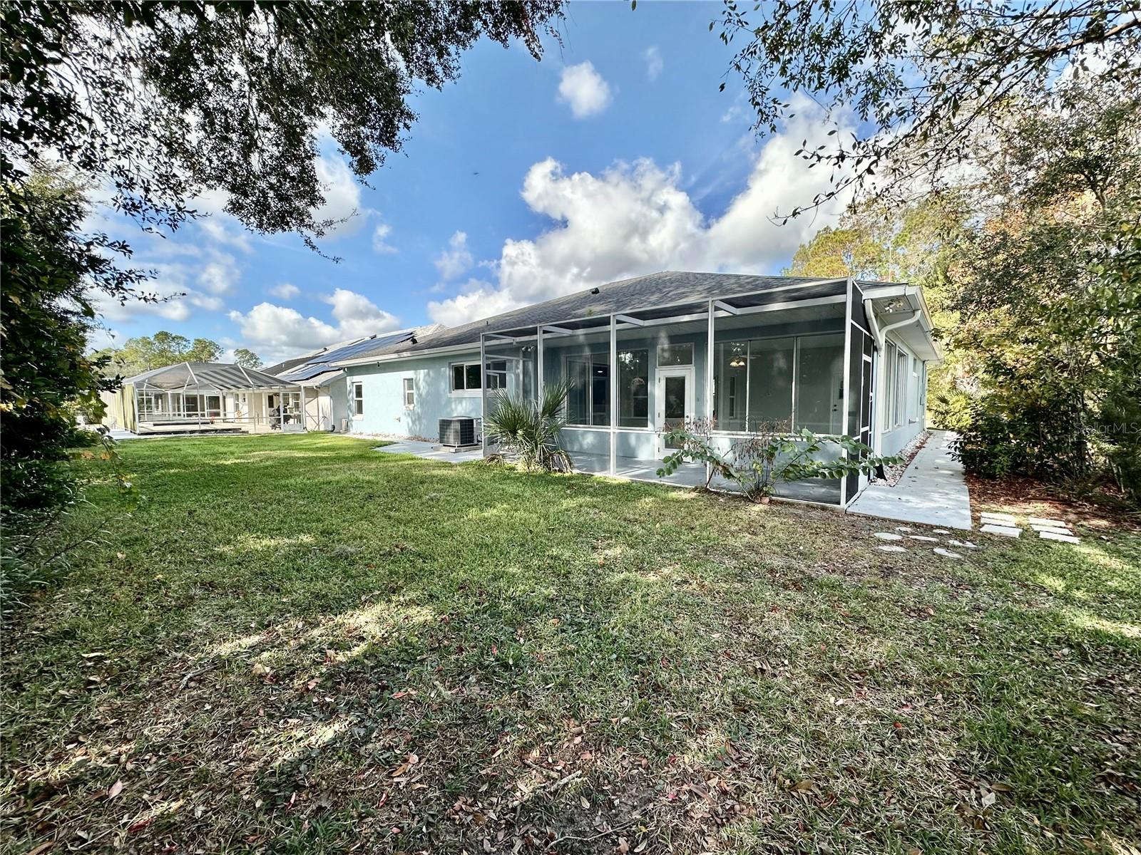 Image 37 of 42 For 16 Westbrook Lane