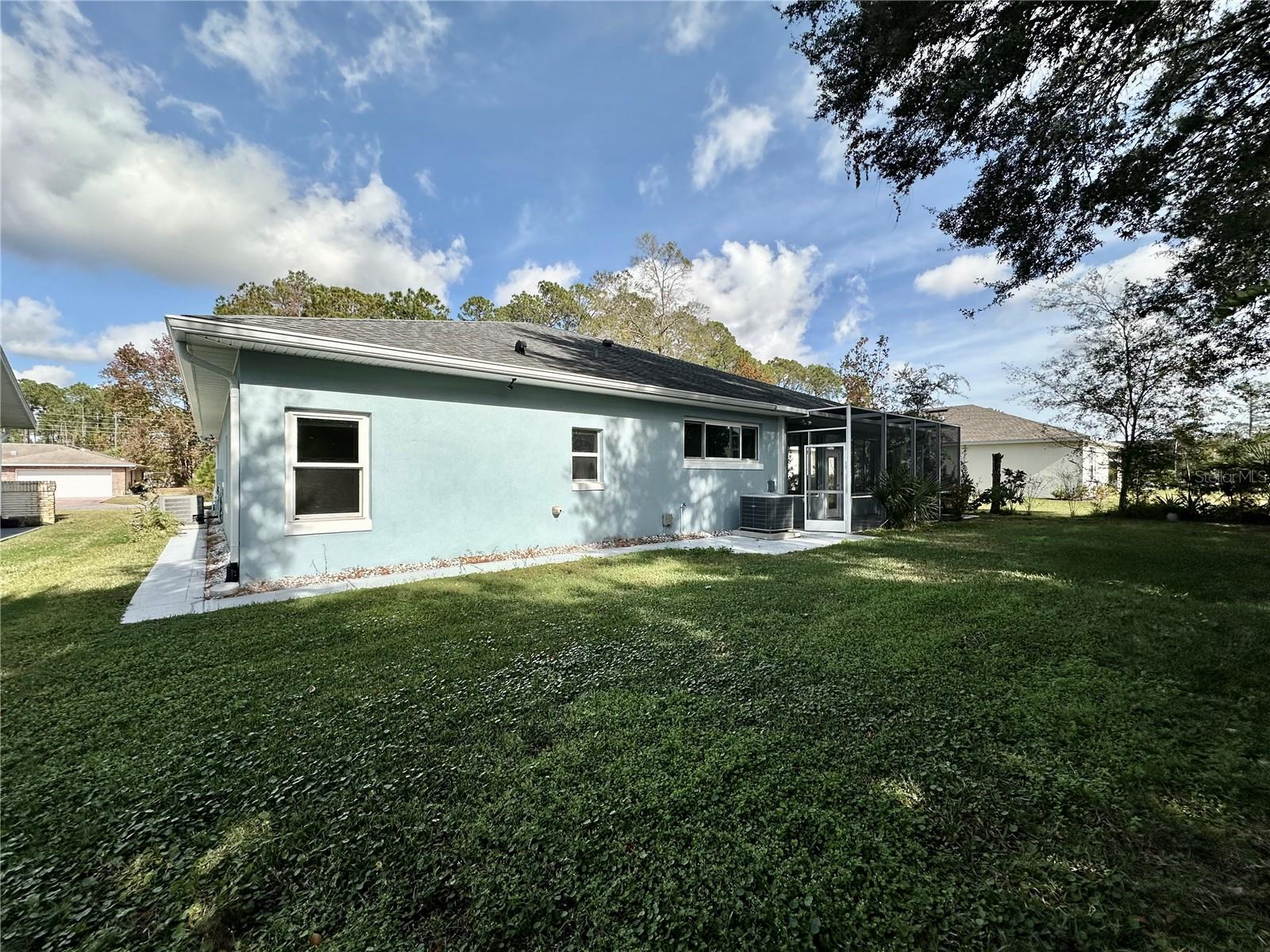 Image 38 of 42 For 16 Westbrook Lane