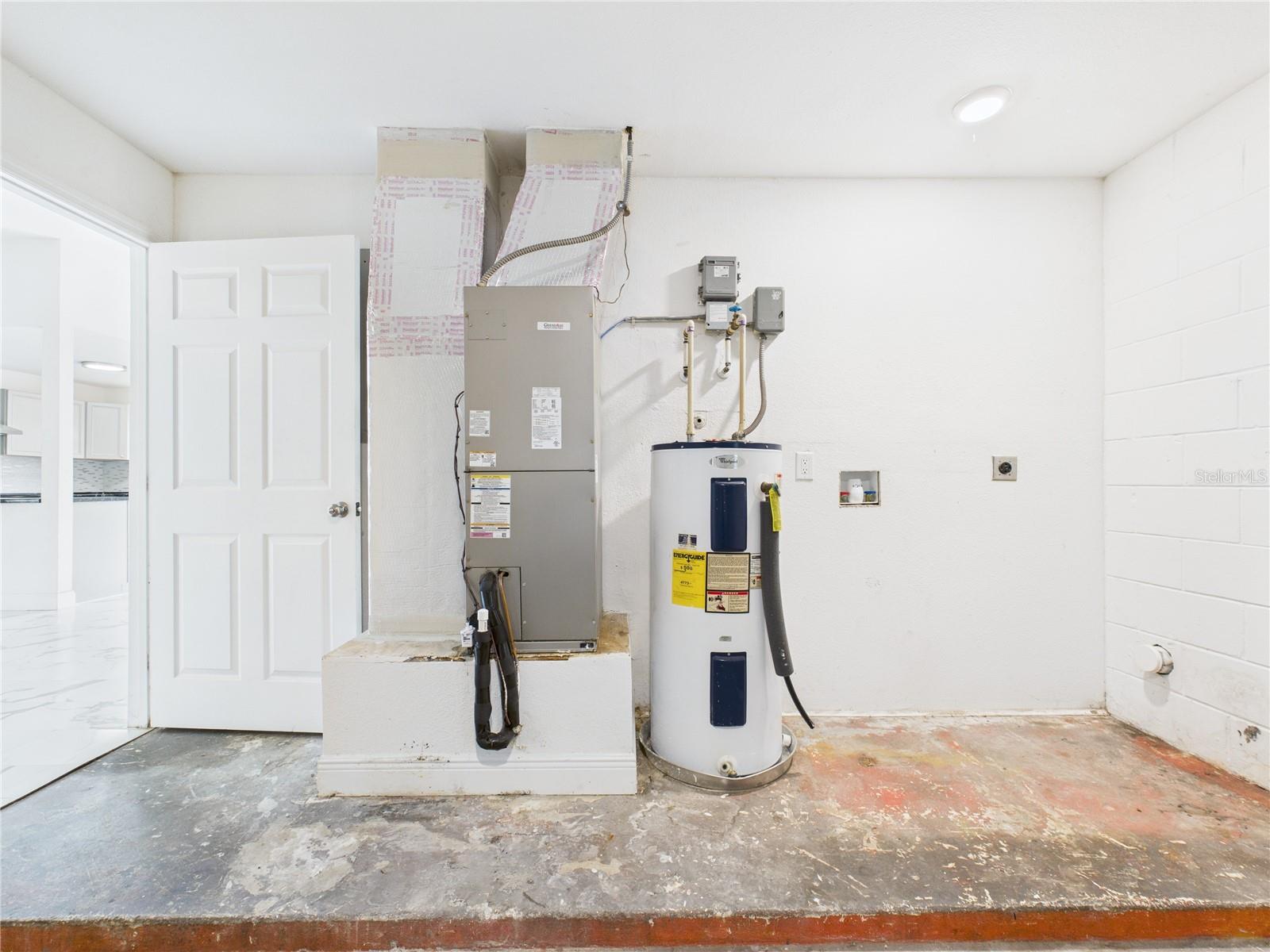 Image 21 of 27 For 2 Pine Pass Drive