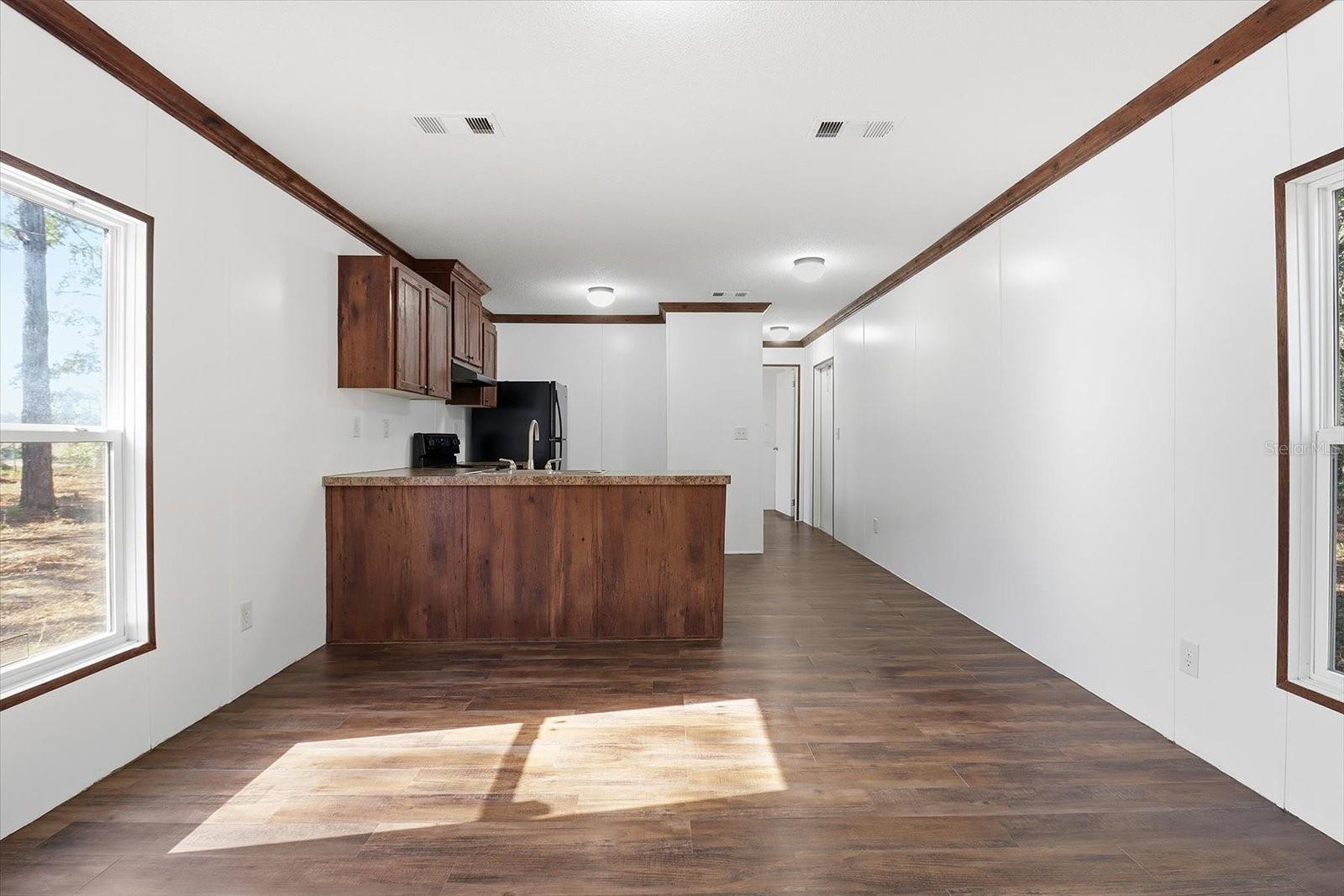 Image 10 of 48 For 4638 Ellen Point