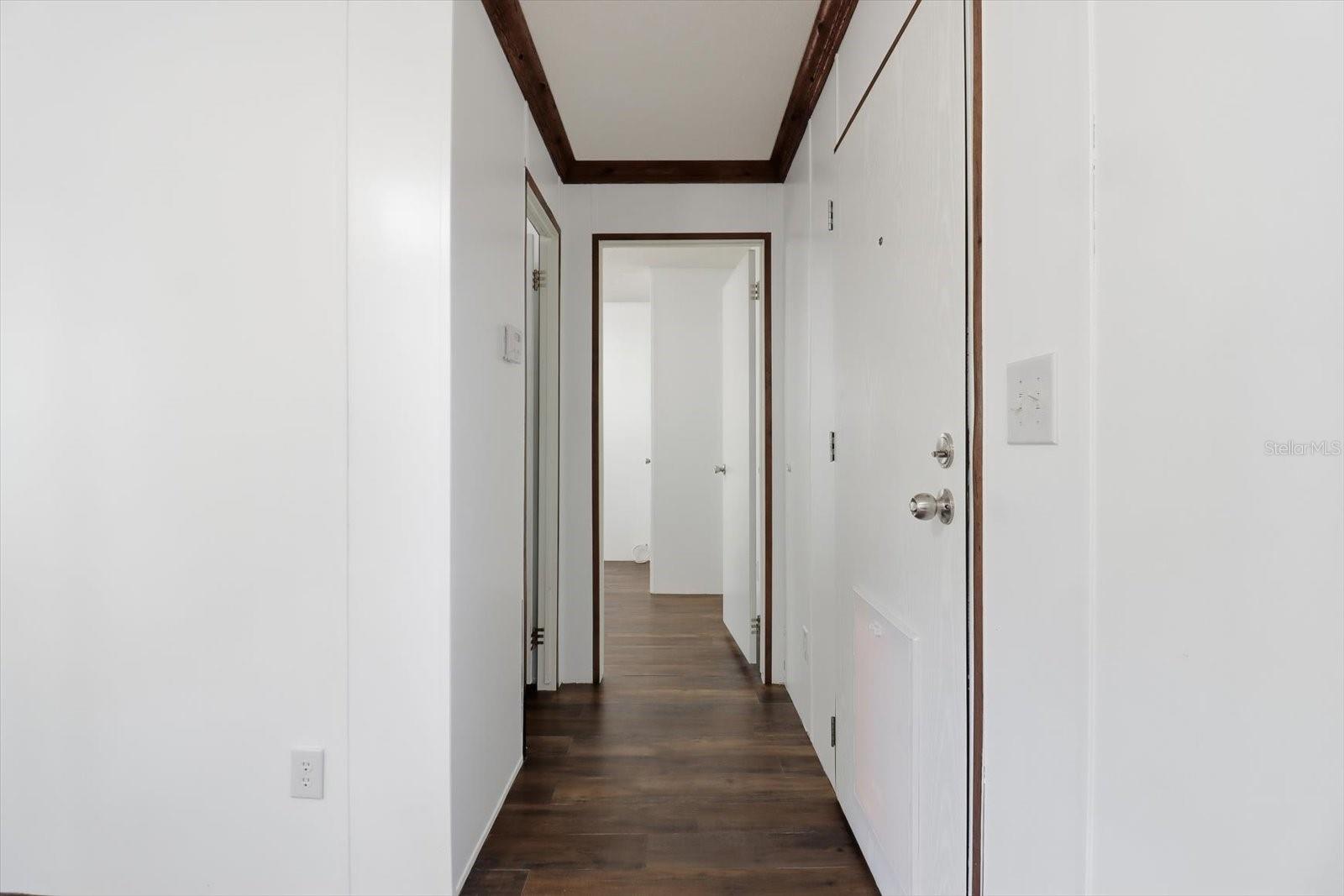 Image 18 of 48 For 4638 Ellen Point