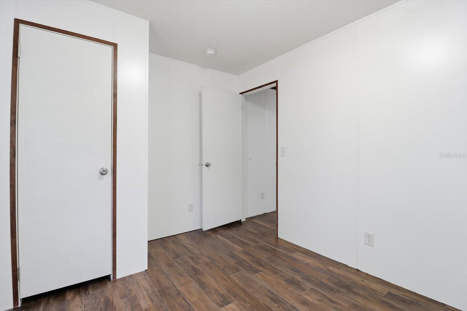 Image 20 of 48 For 4638 Ellen Point