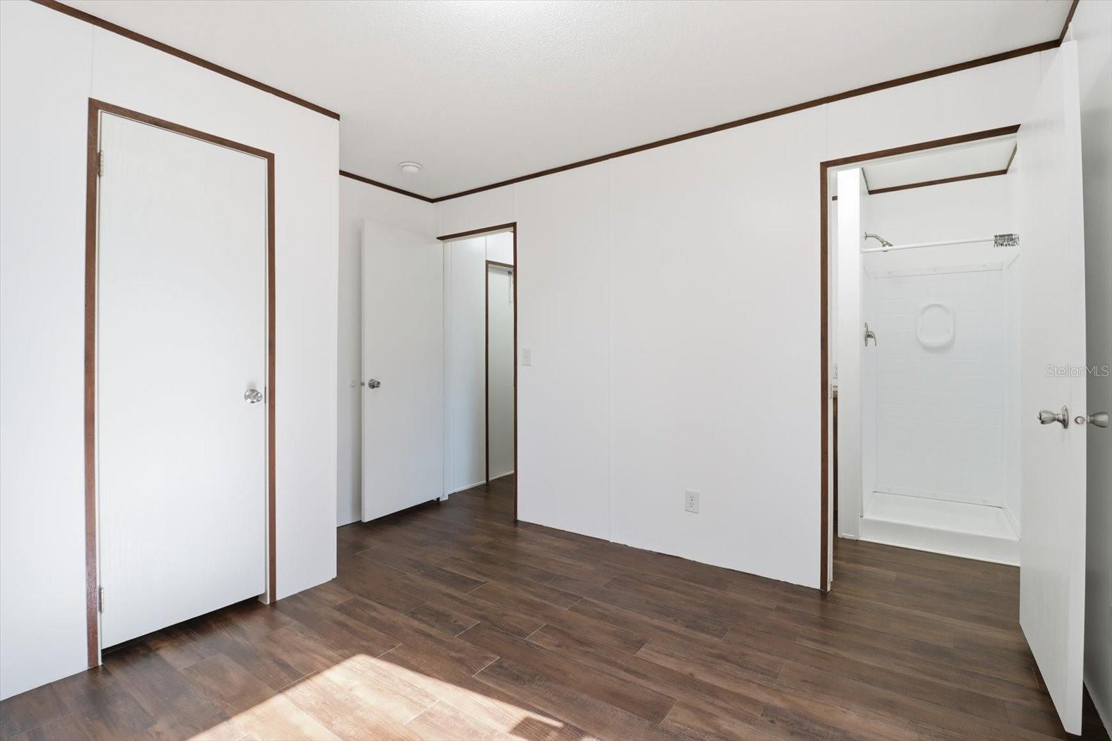 Image 25 of 48 For 4638 Ellen Point