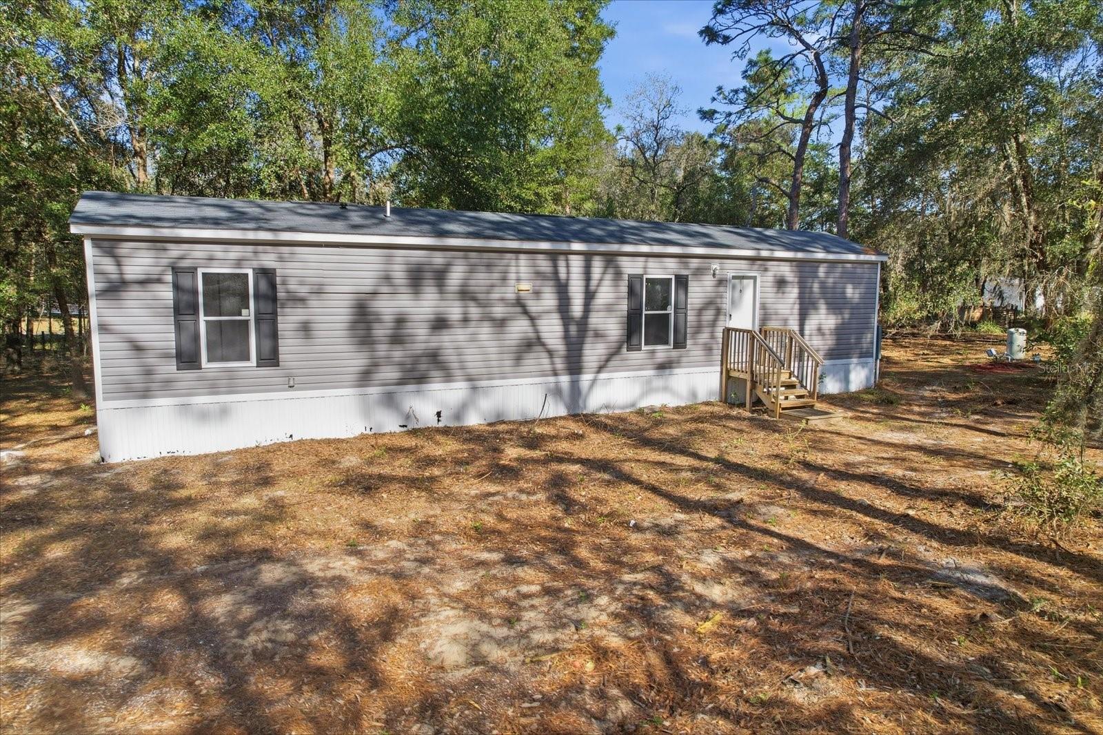 Image 35 of 48 For 4638 Ellen Point