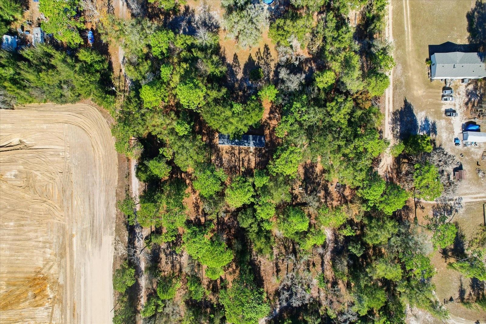 Image 42 of 48 For 4638 Ellen Point