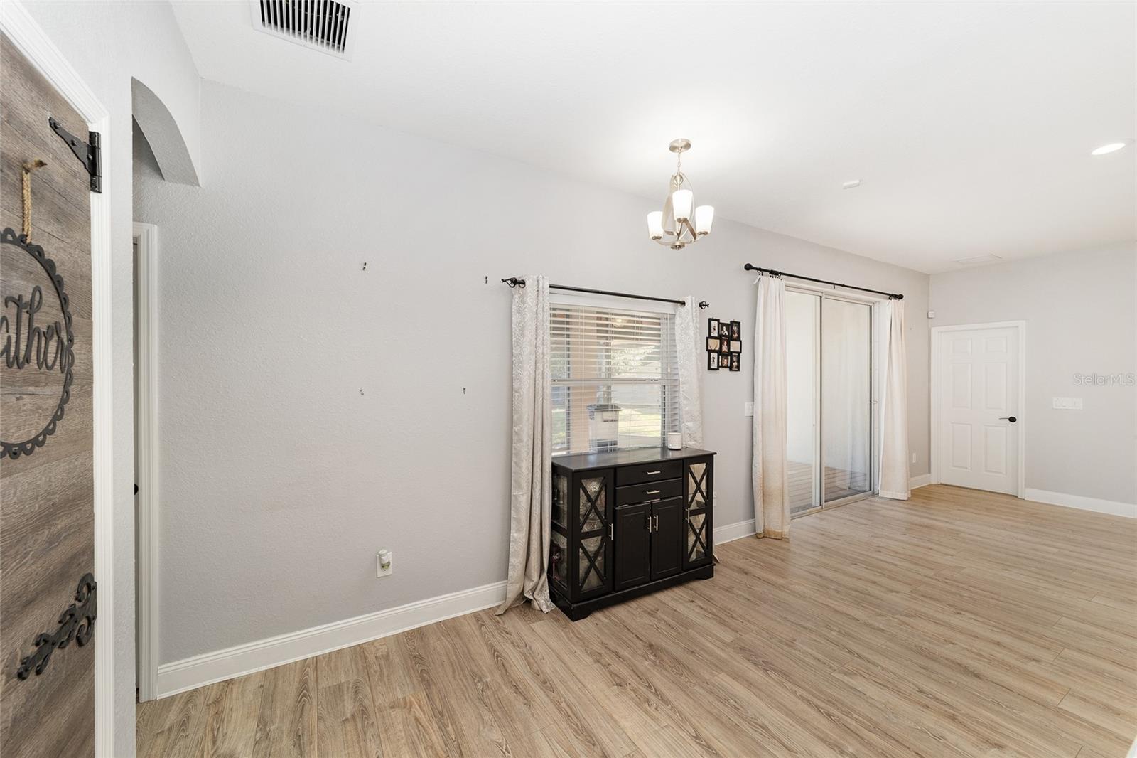 Image 24 of 62 For 6186 116th Street Road