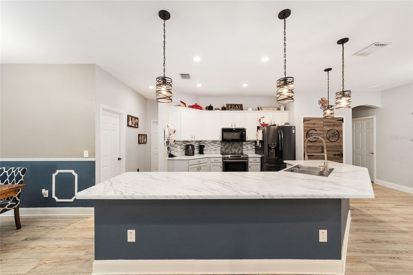 Image 29 of 62 For 6186 116th Street Road