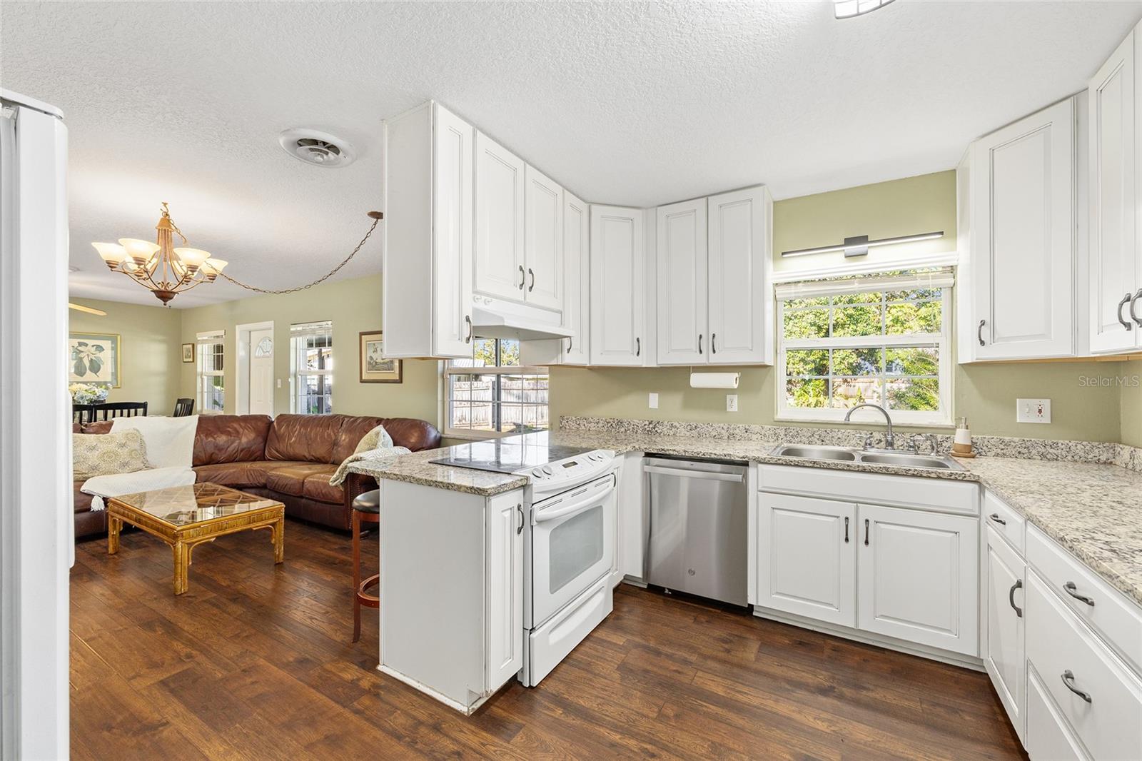 Image 18 of 45 For 1807 7th Street