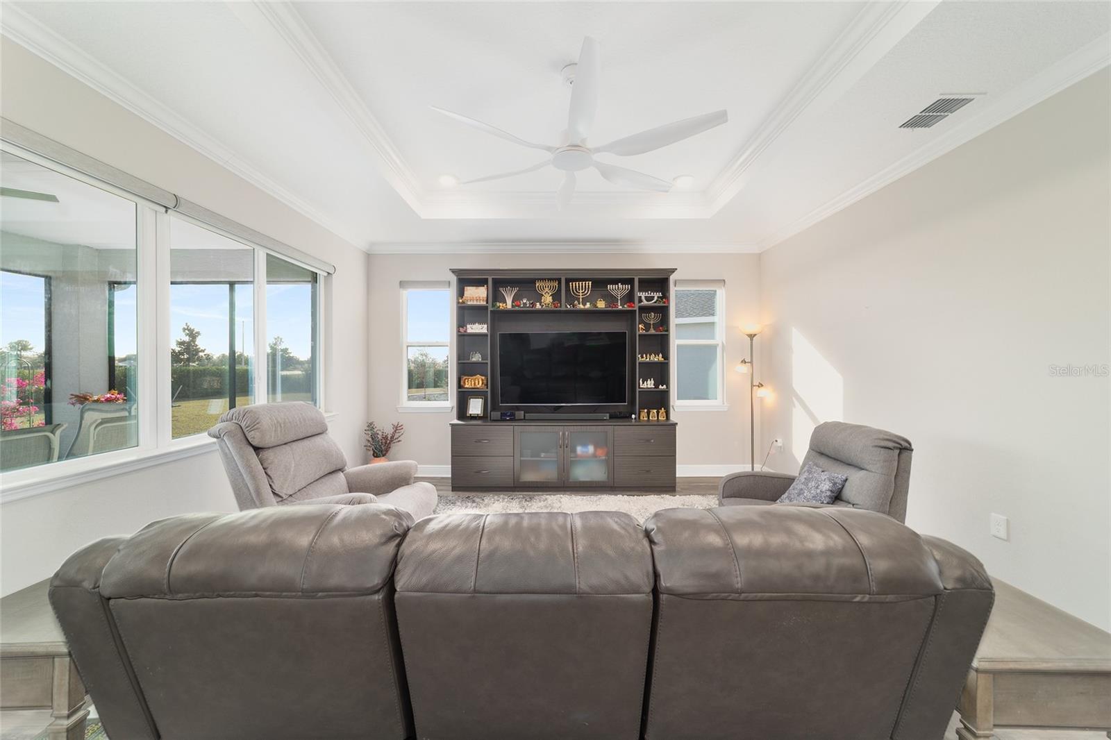 Image 13 of 62 For 8457 97th Circle