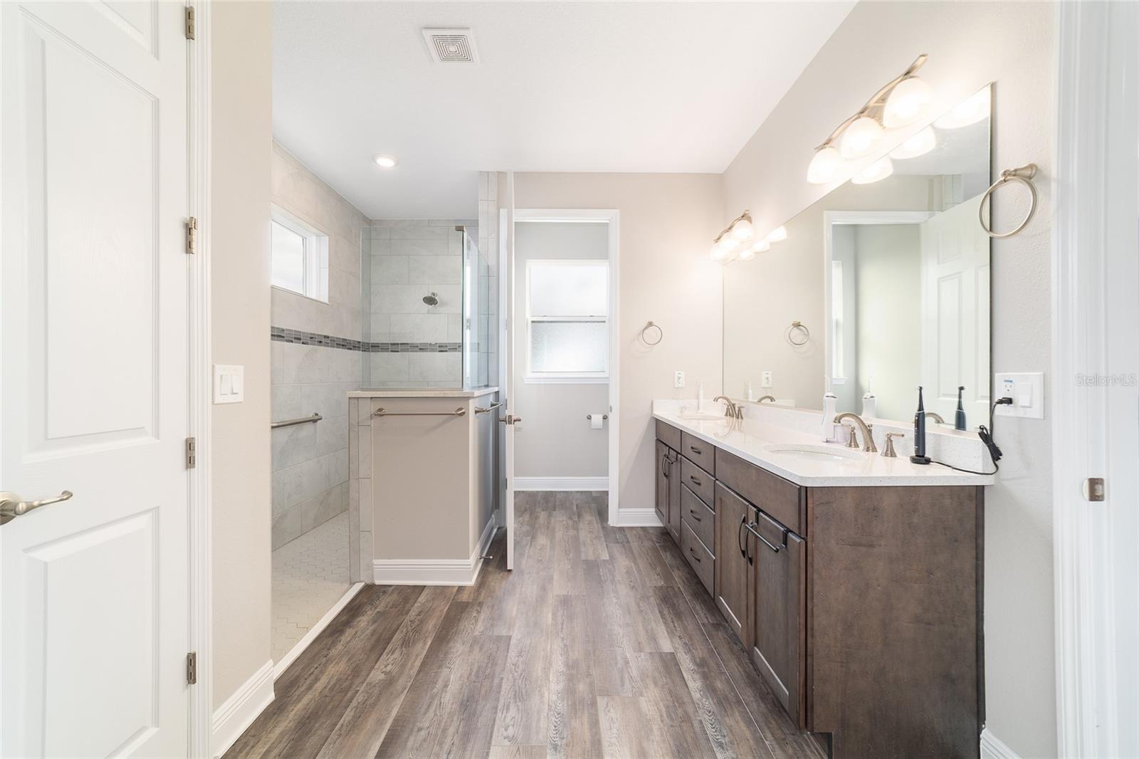 Image 38 of 62 For 8457 97th Circle