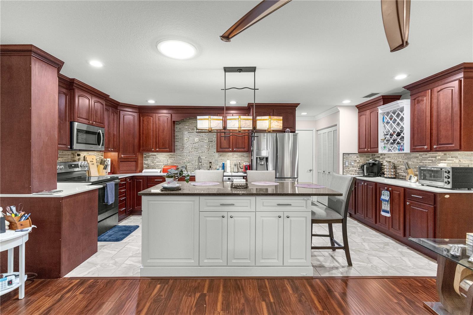 Image 13 of 44 For 8712 92nd Street A