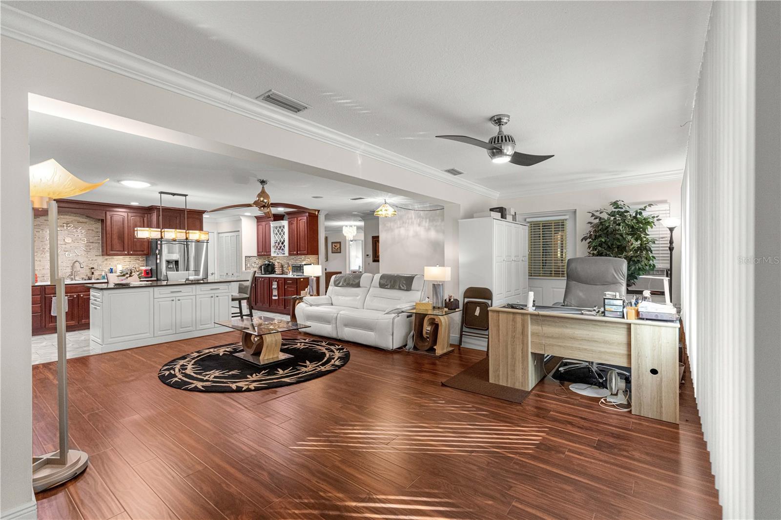 Image 21 of 44 For 8712 92nd Street A