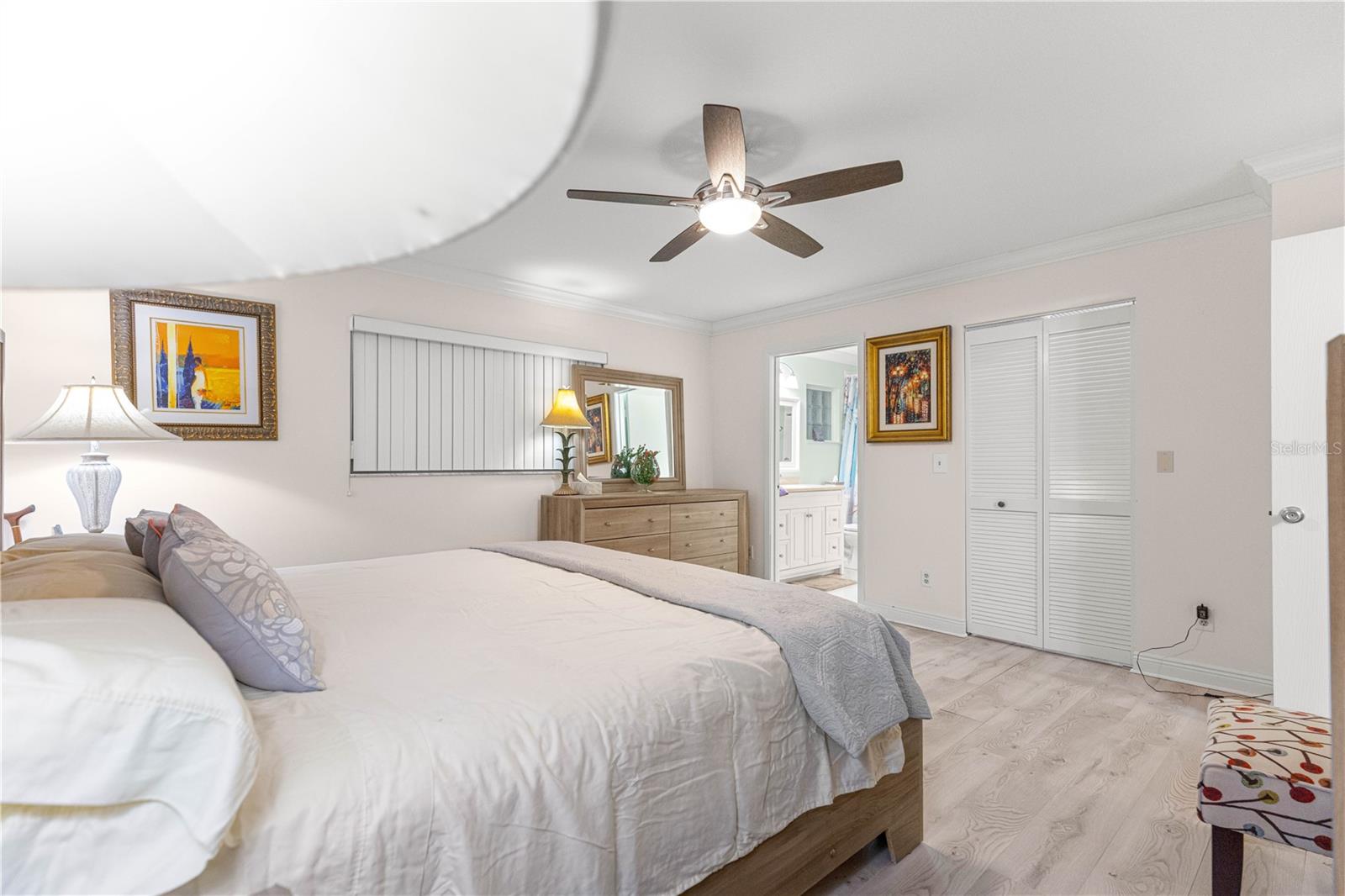 Image 27 of 44 For 8712 92nd Street A