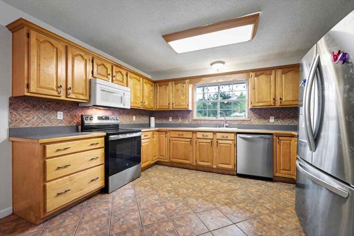 Image 22 of 40 For 3161 Owenby Lane 4a