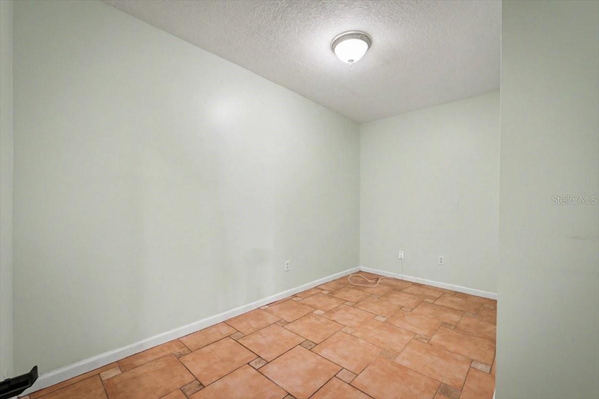 Image 27 of 40 For 3161 Owenby Lane 4a