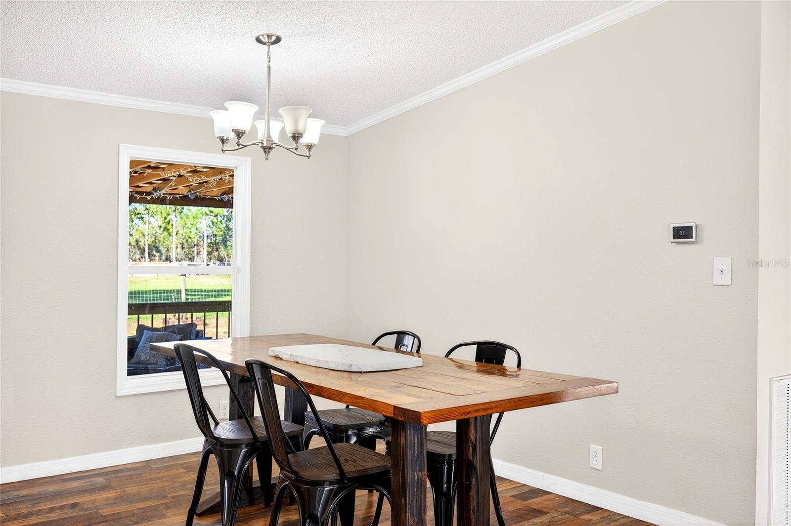 Image 10 of 53 For 17087 27th Street