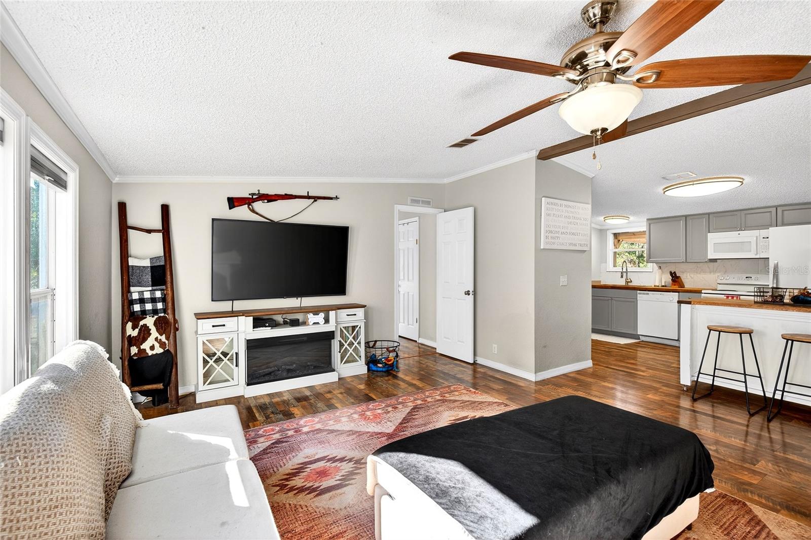 Image 3 of 53 For 17087 27th Street