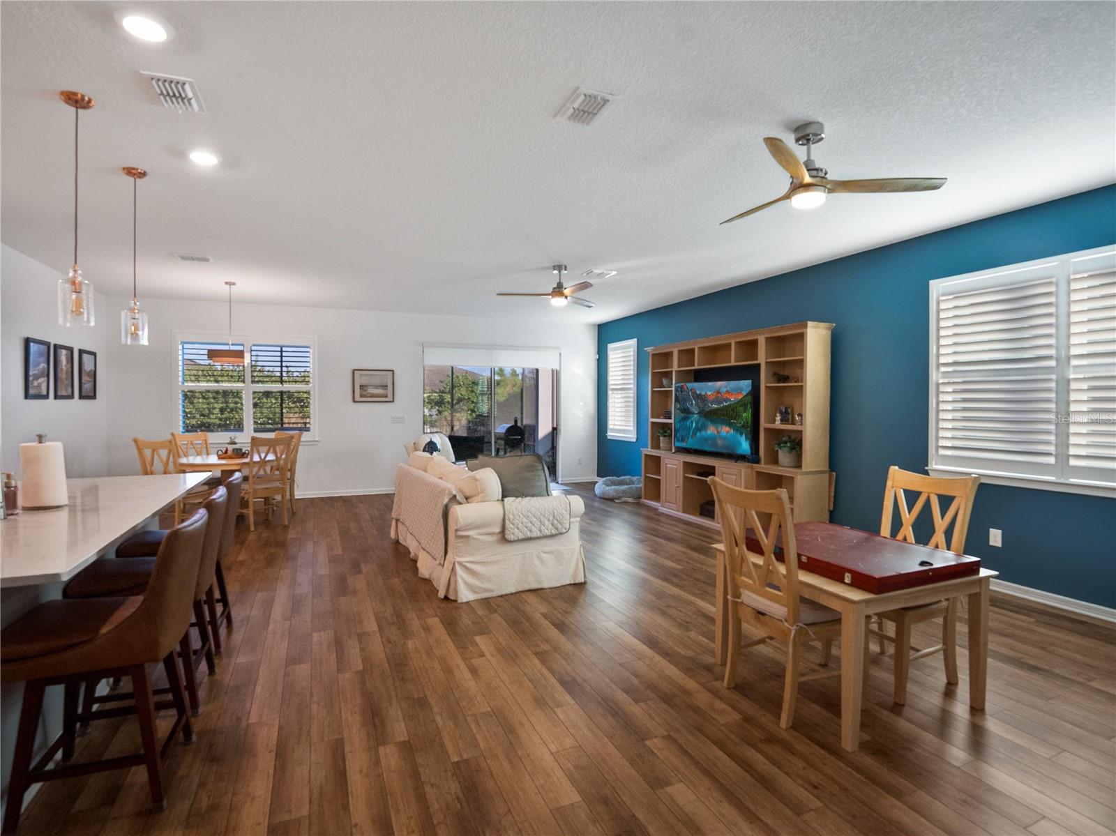 Image 10 of 60 For 8741 61st Loop