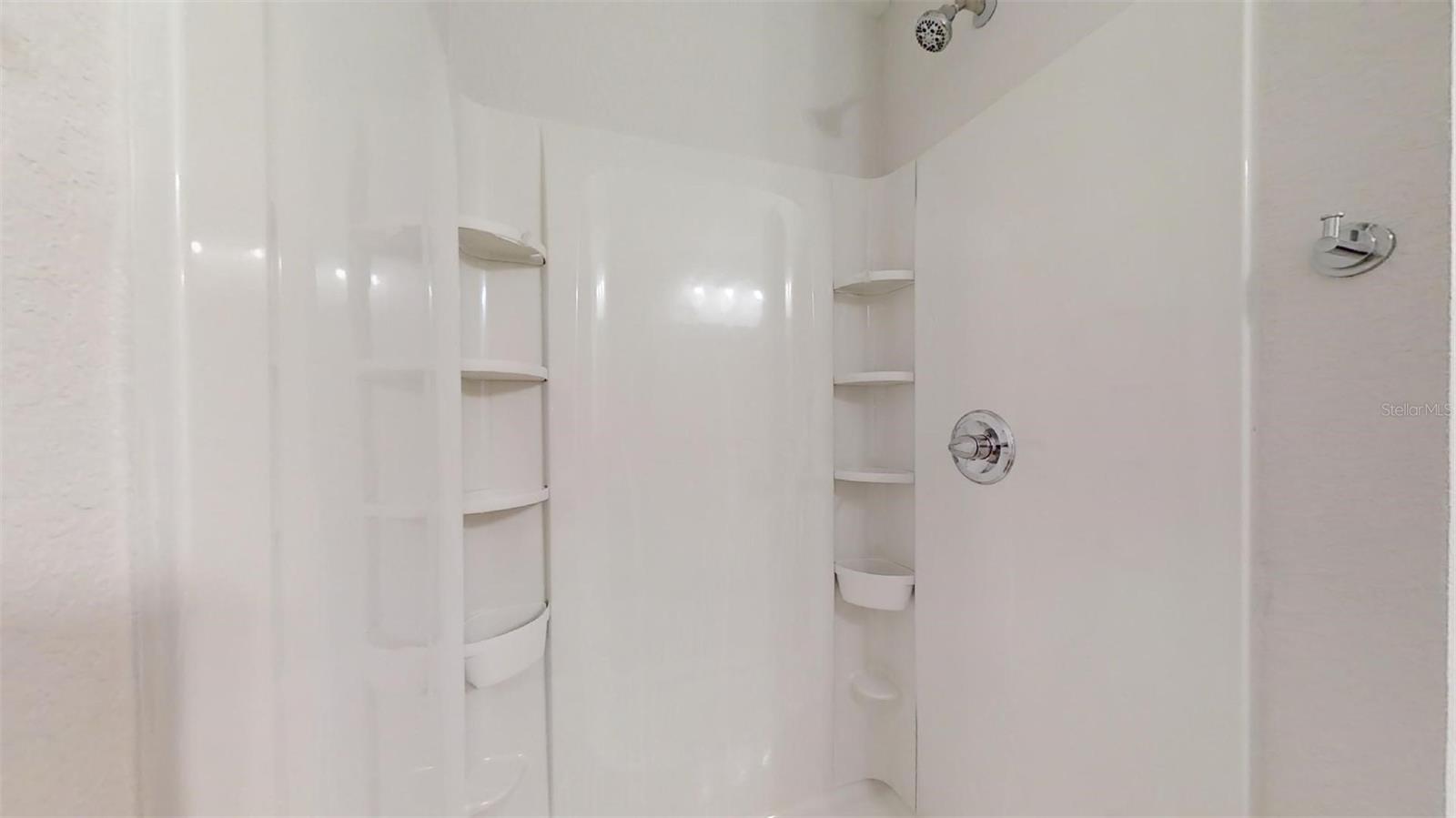 Image 24 of 33 For 24477 Geranium Avenue