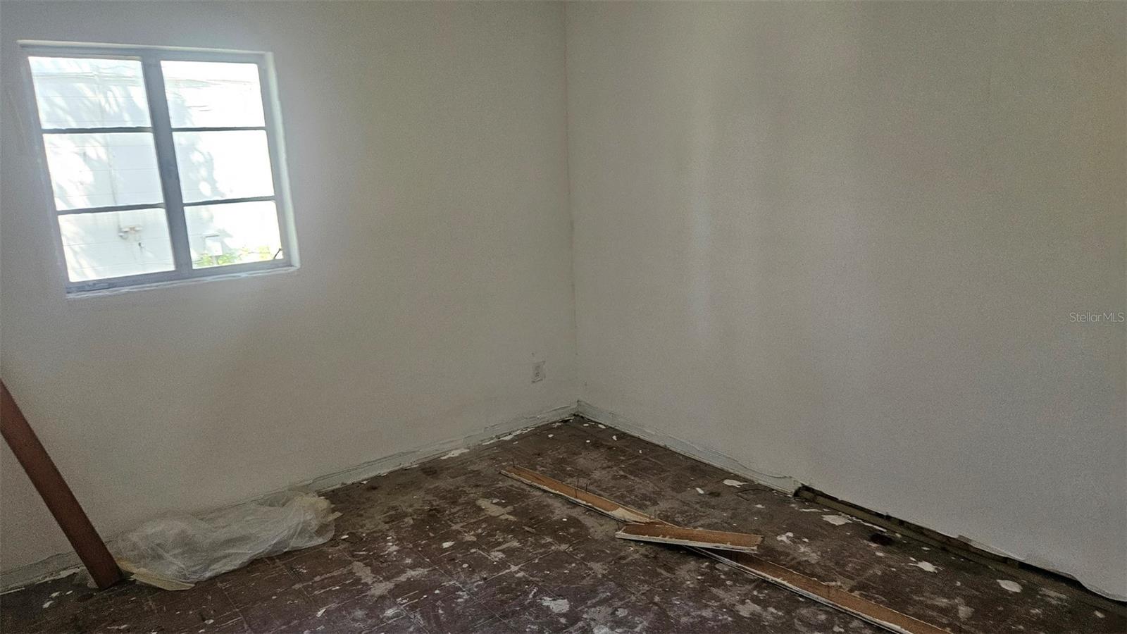 Image 5 of 10 For 811 40th Avenue Ne