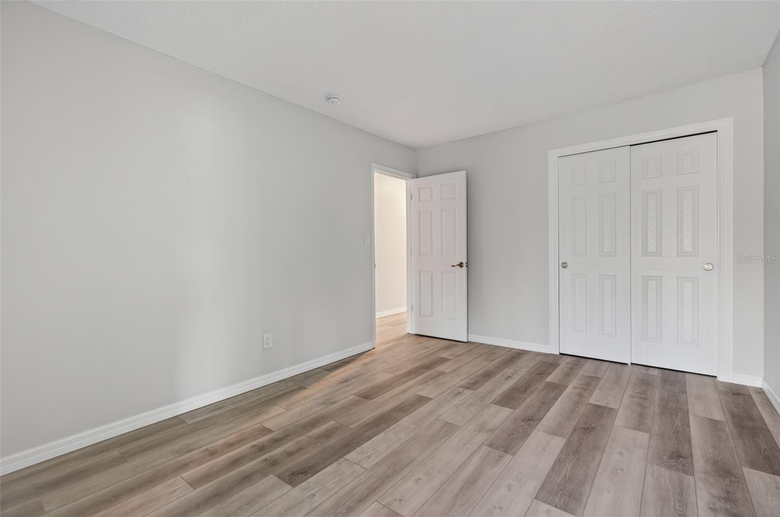 Image 17 of 44 For 11340 Bayshore Drive