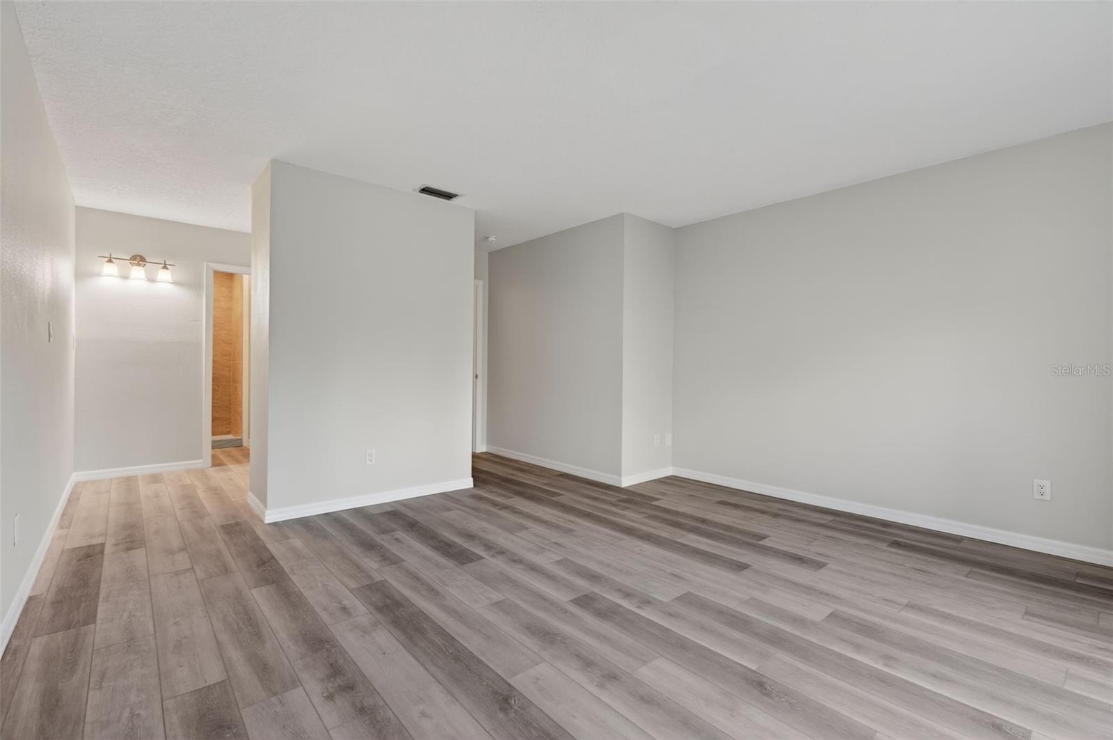 Image 20 of 44 For 11340 Bayshore Drive