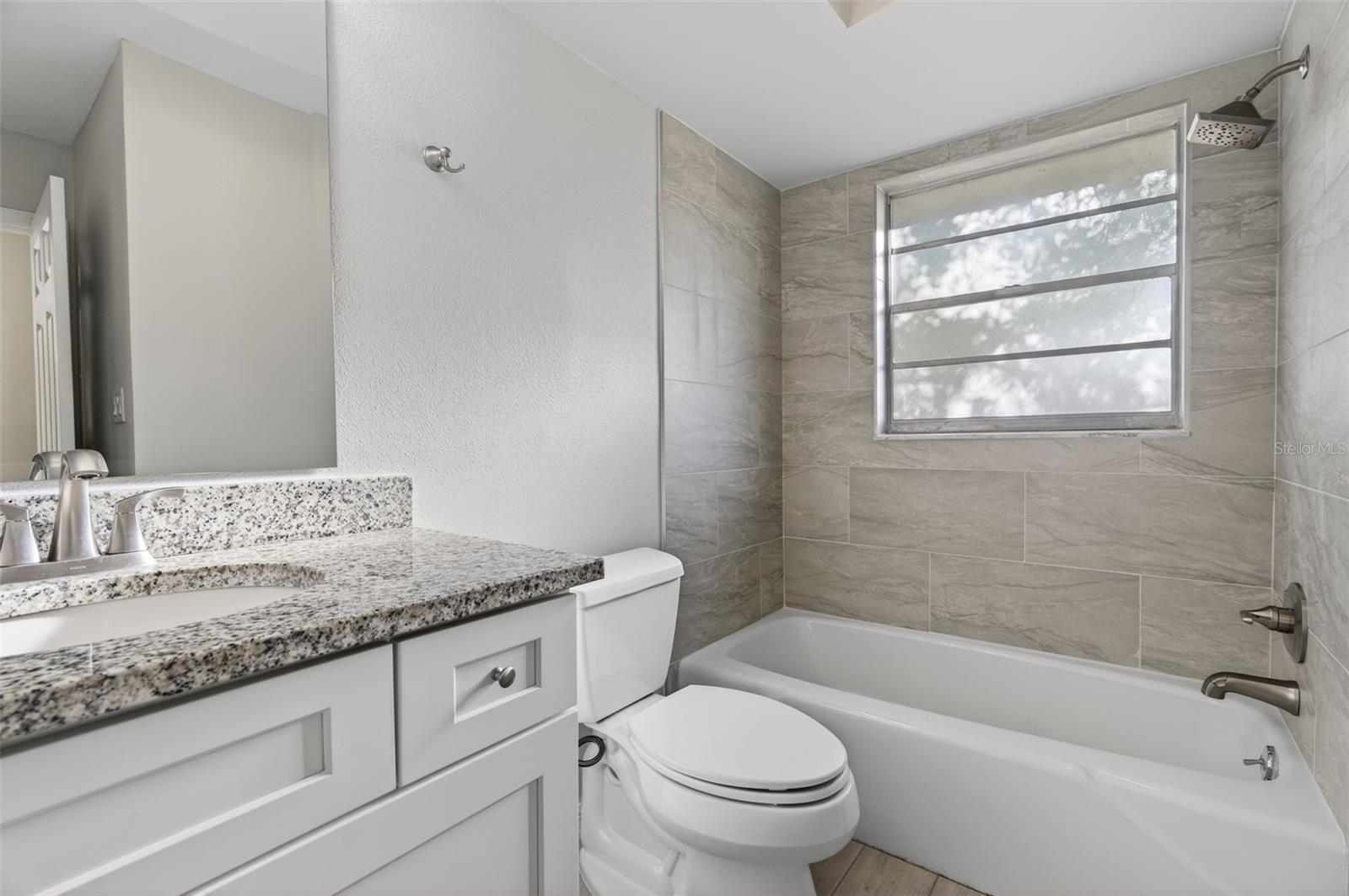 Image 23 of 44 For 11340 Bayshore Drive