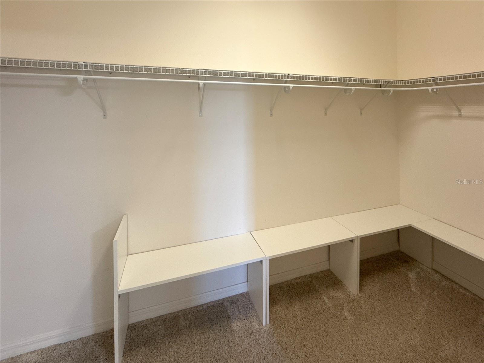 Image 28 of 41 For 8443 82nd Loop