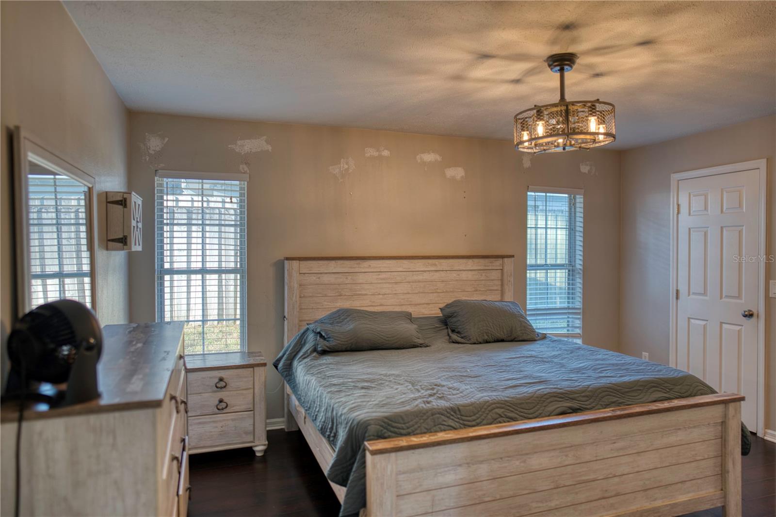 Image 20 of 45 For 6 Almond Course