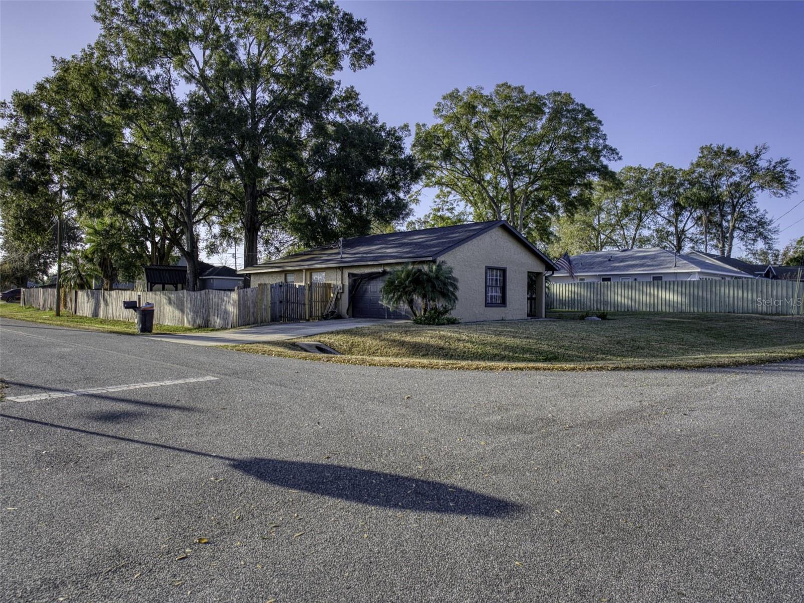 Image 3 of 45 For 6 Almond Course