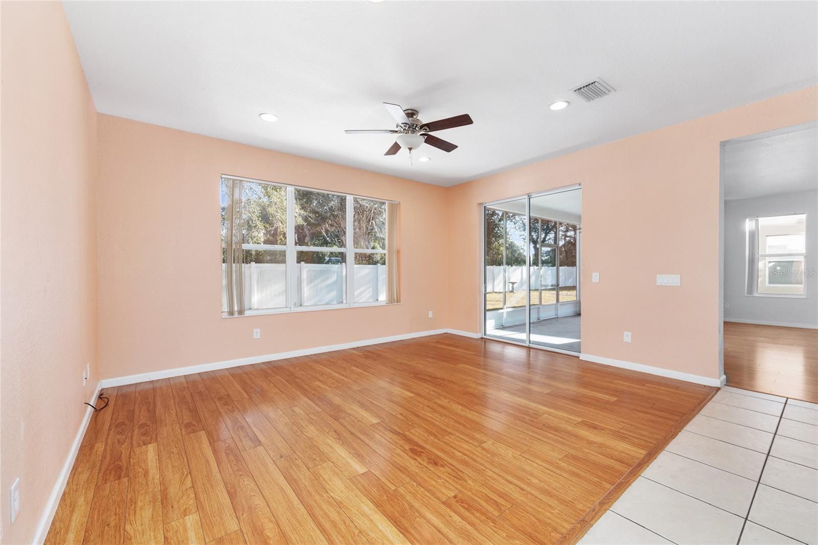 Image 18 of 53 For 5073 40th Place