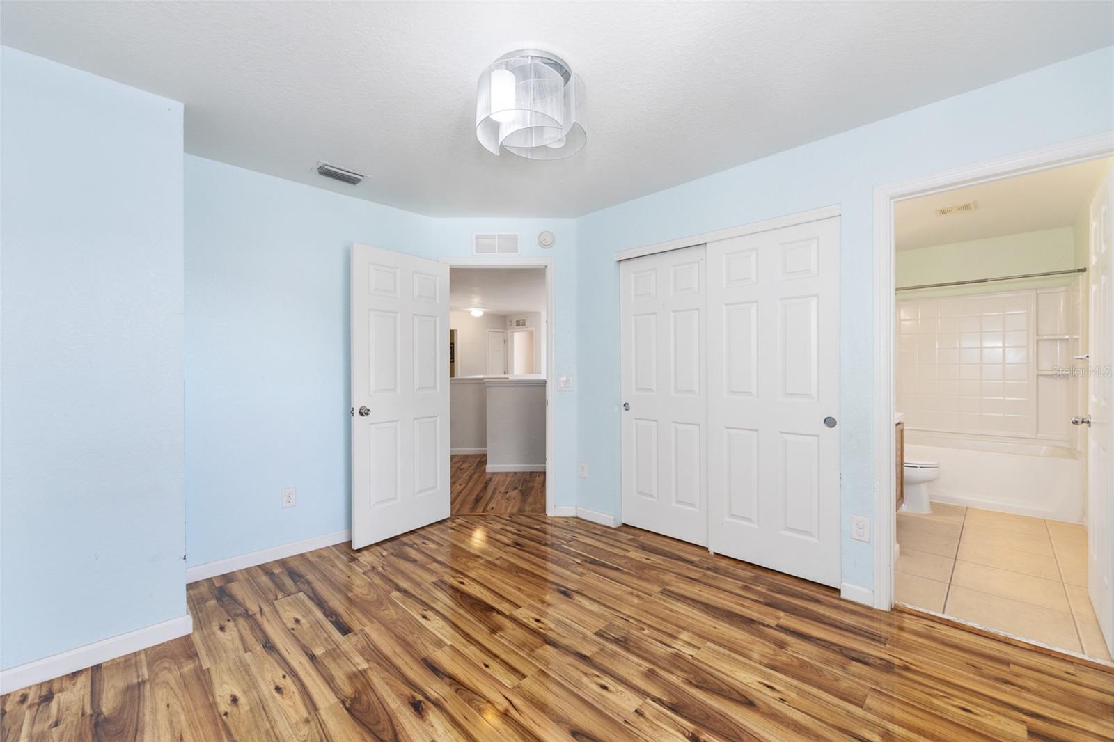 Image 39 of 53 For 5073 40th Place