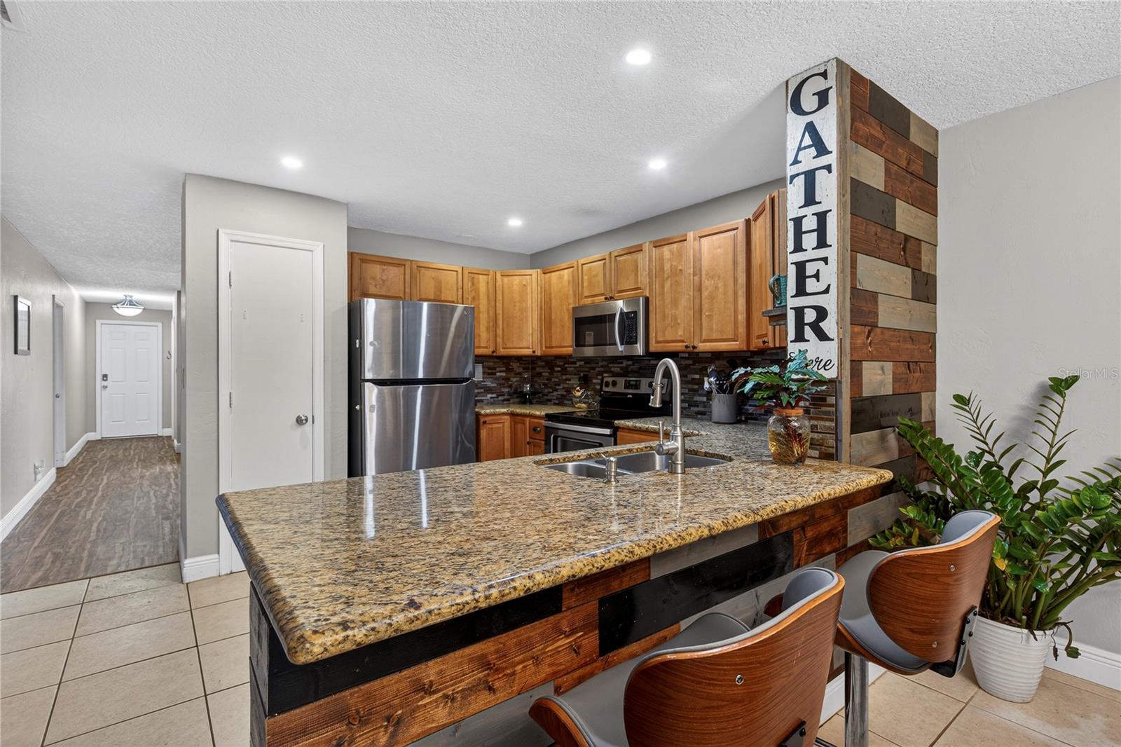 Image 13 of 62 For 3002 103 Lane