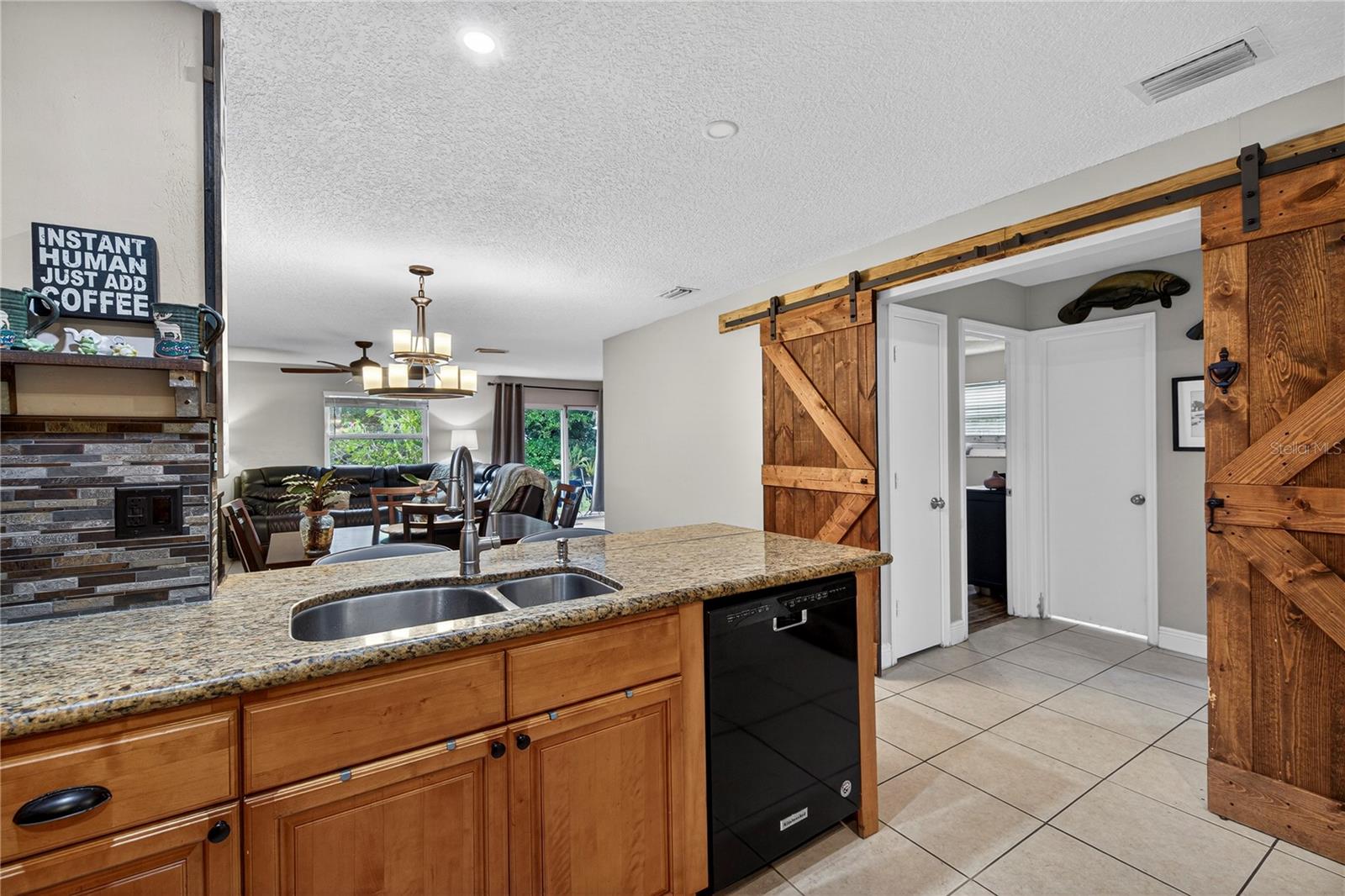 Image 18 of 62 For 3002 103 Lane