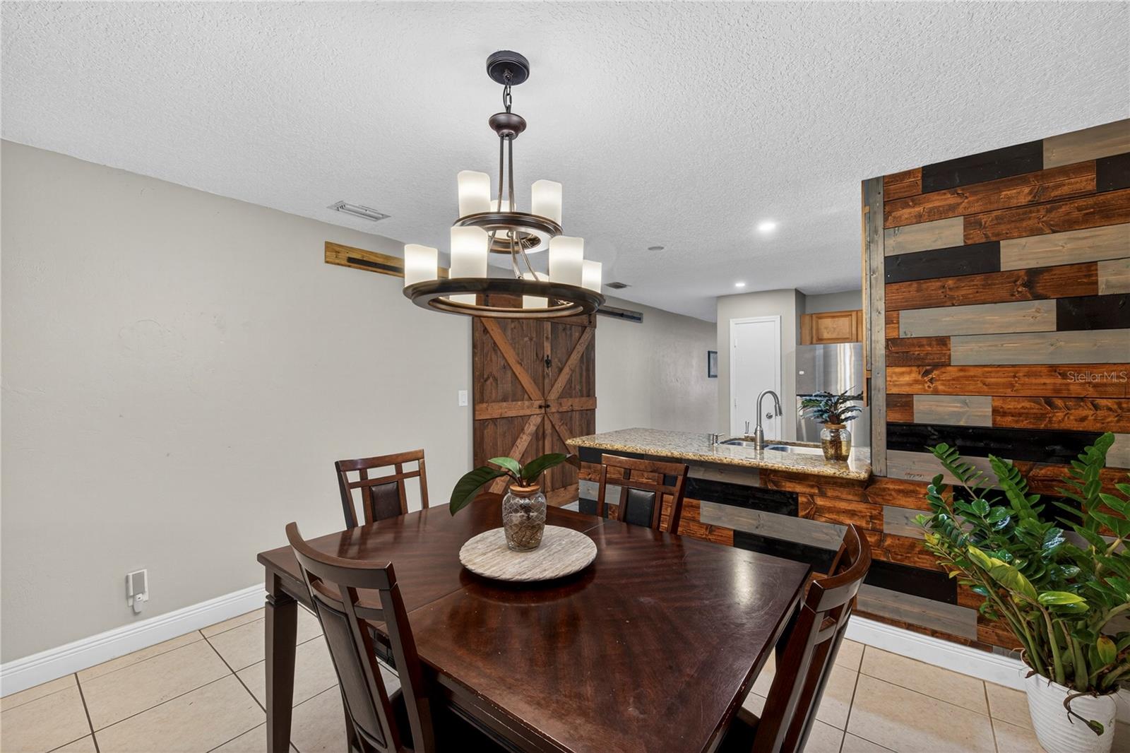 Image 22 of 62 For 3002 103 Lane