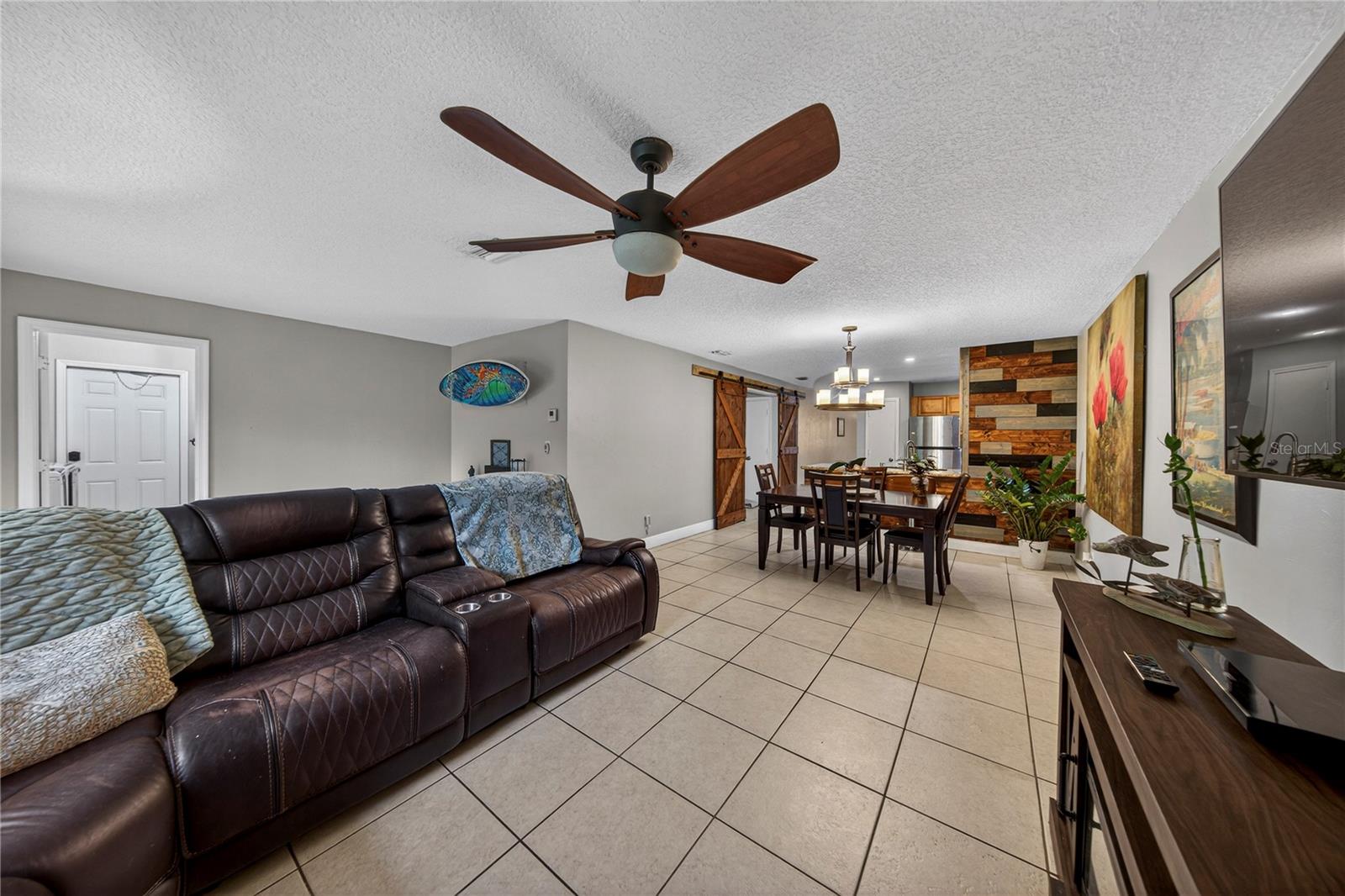 Image 32 of 62 For 3002 103 Lane