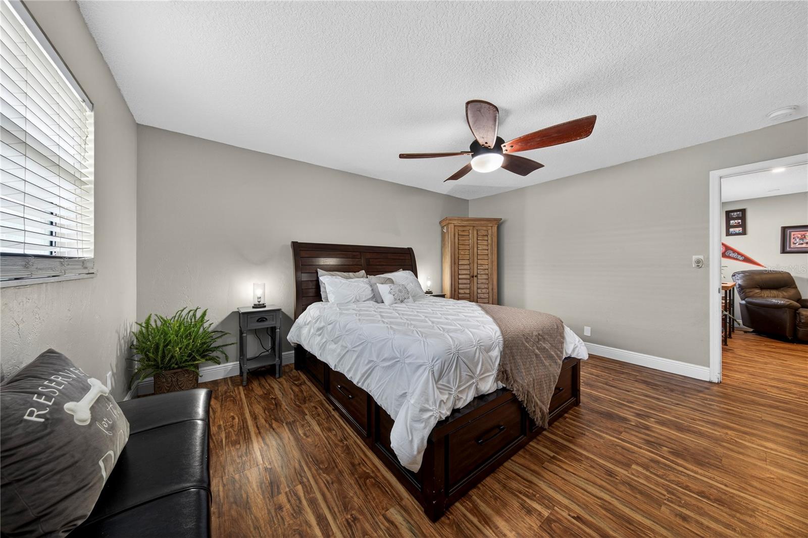 Image 40 of 62 For 3002 103 Lane