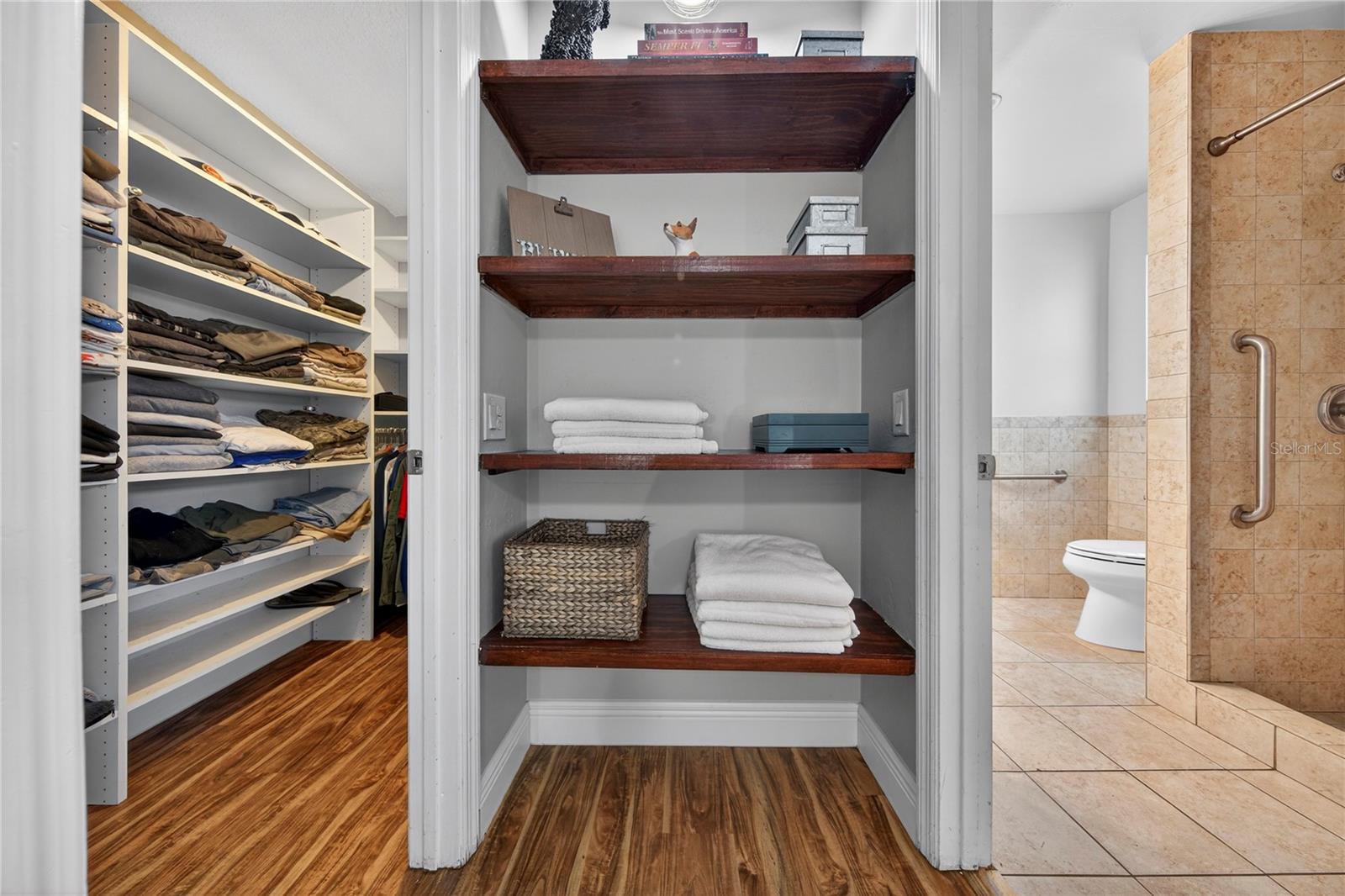 Image 42 of 62 For 3002 103 Lane