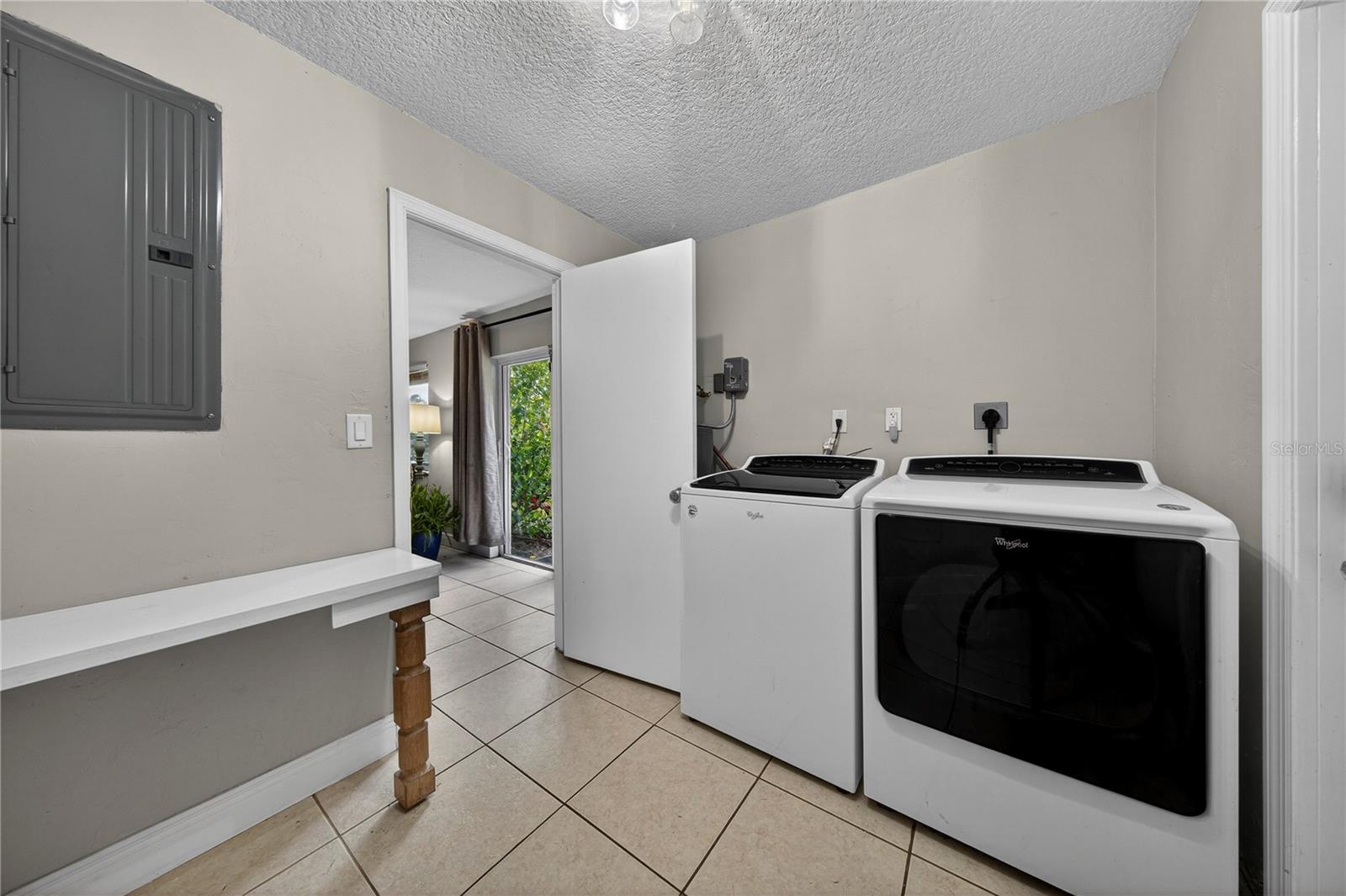 Image 54 of 62 For 3002 103 Lane