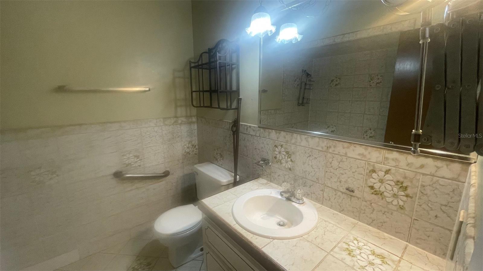 Image 13 of 19 For 2124 58th Street