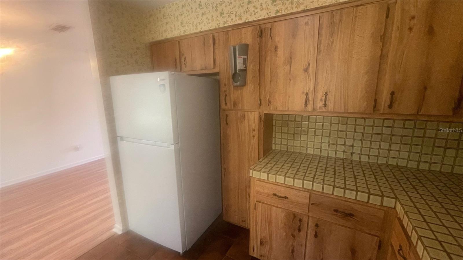 Image 8 of 19 For 2124 58th Street