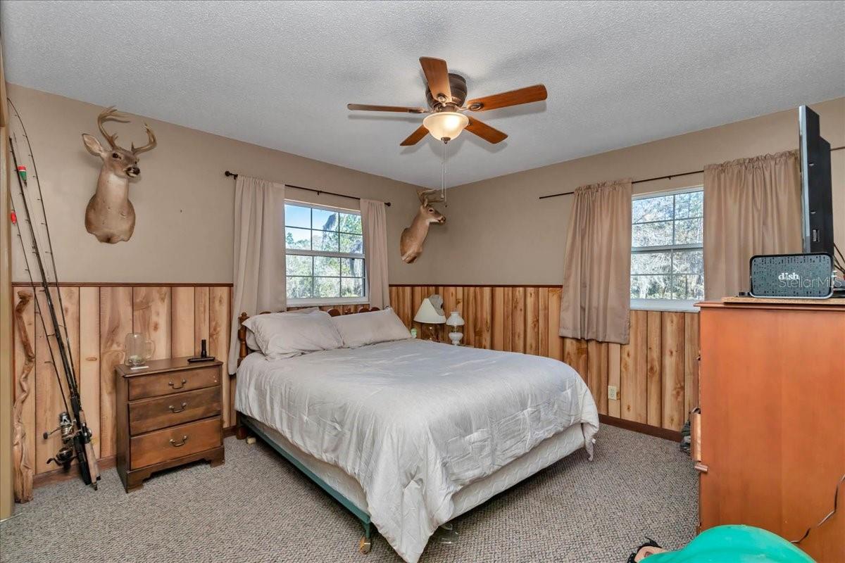 Image 25 of 58 For 12151 103rd Lane