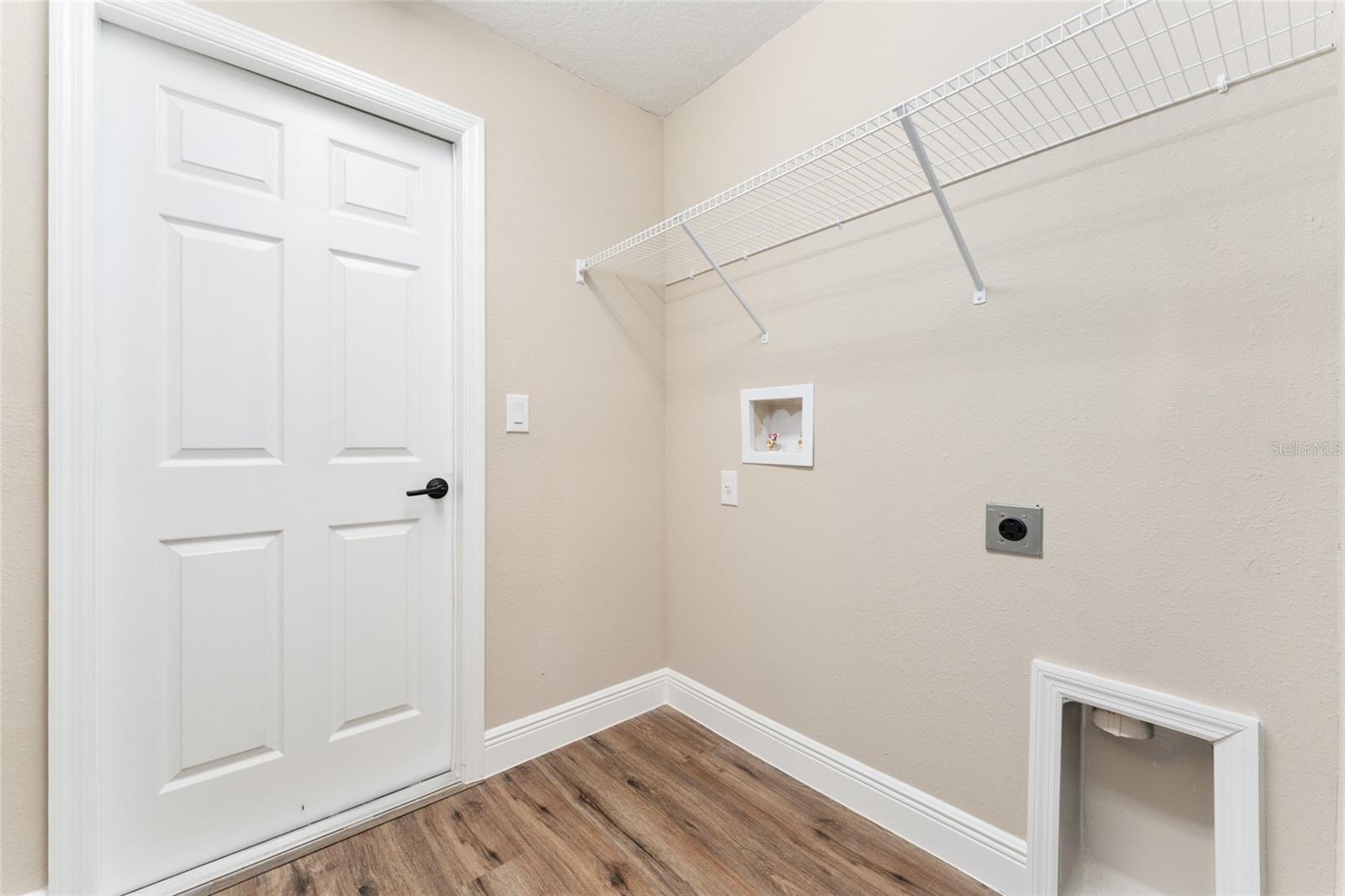 Image 17 of 18 For 6042 65th Street