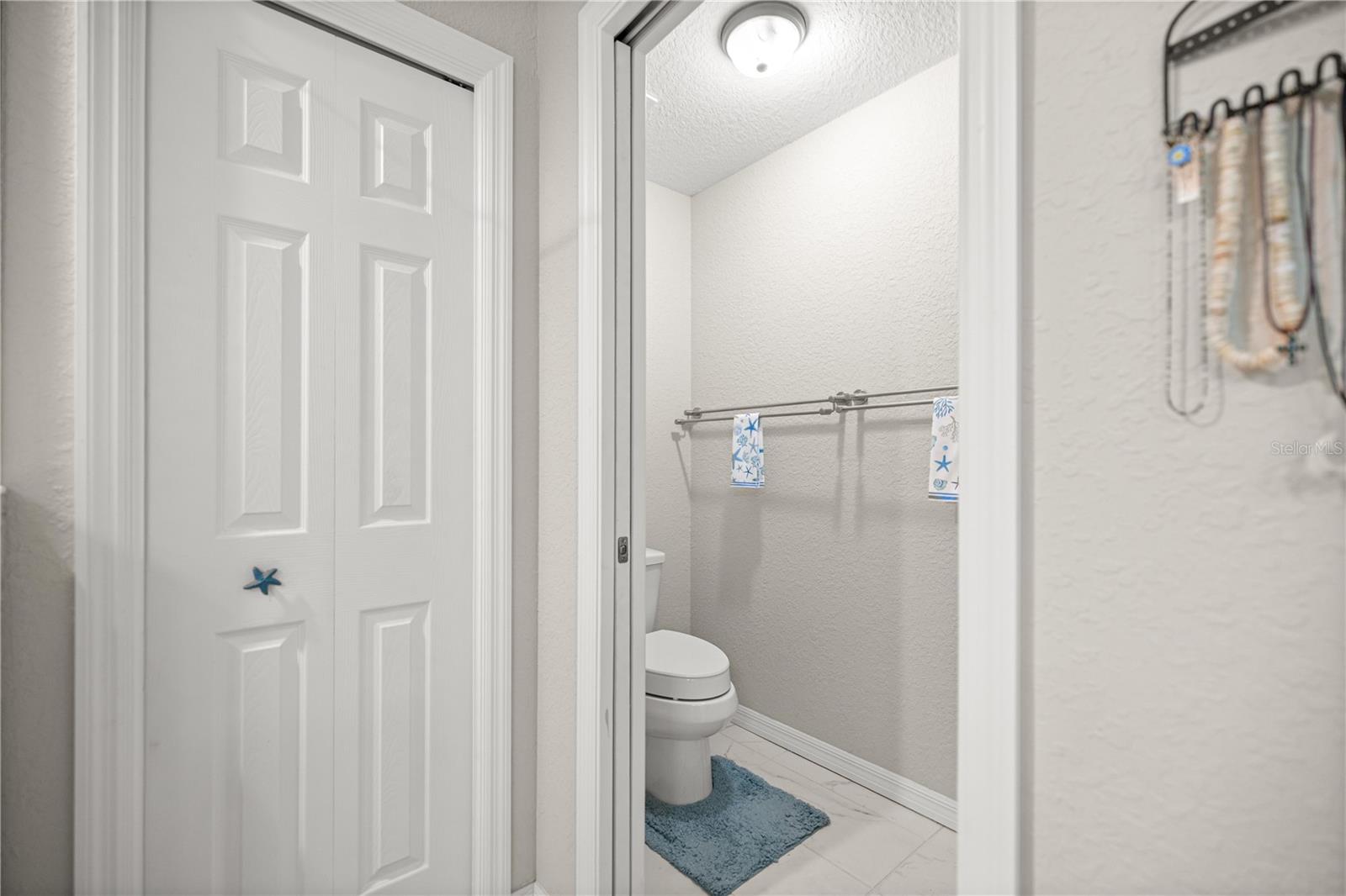 Image 25 of 41 For 9239 197th Circle